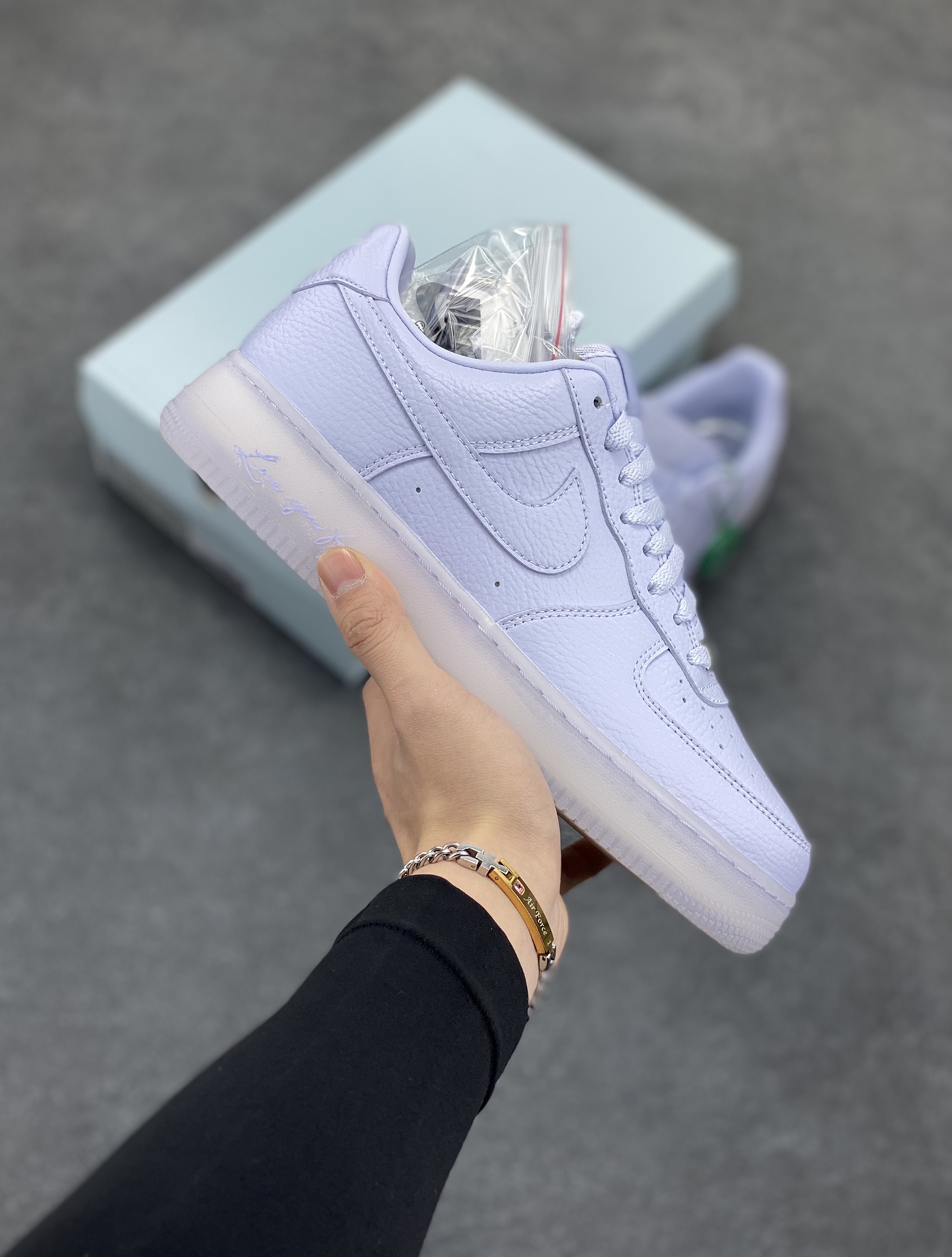 HY版本💯 Nike Air Force 1 07 low空军一号 荔枝纹水晶 板鞋 原楦头原纸板 打造纯正空军版型#专注外贸渠道 全掌内置蜂窝气垫 #原盒配件 原厂中底钢印、拉帮完美 货号:CZ8065-500 尺码:36 36.5 37.5 38 38.5 39 40 40.5 41 42 42.5 43 44 44.5 45 46-选品中心