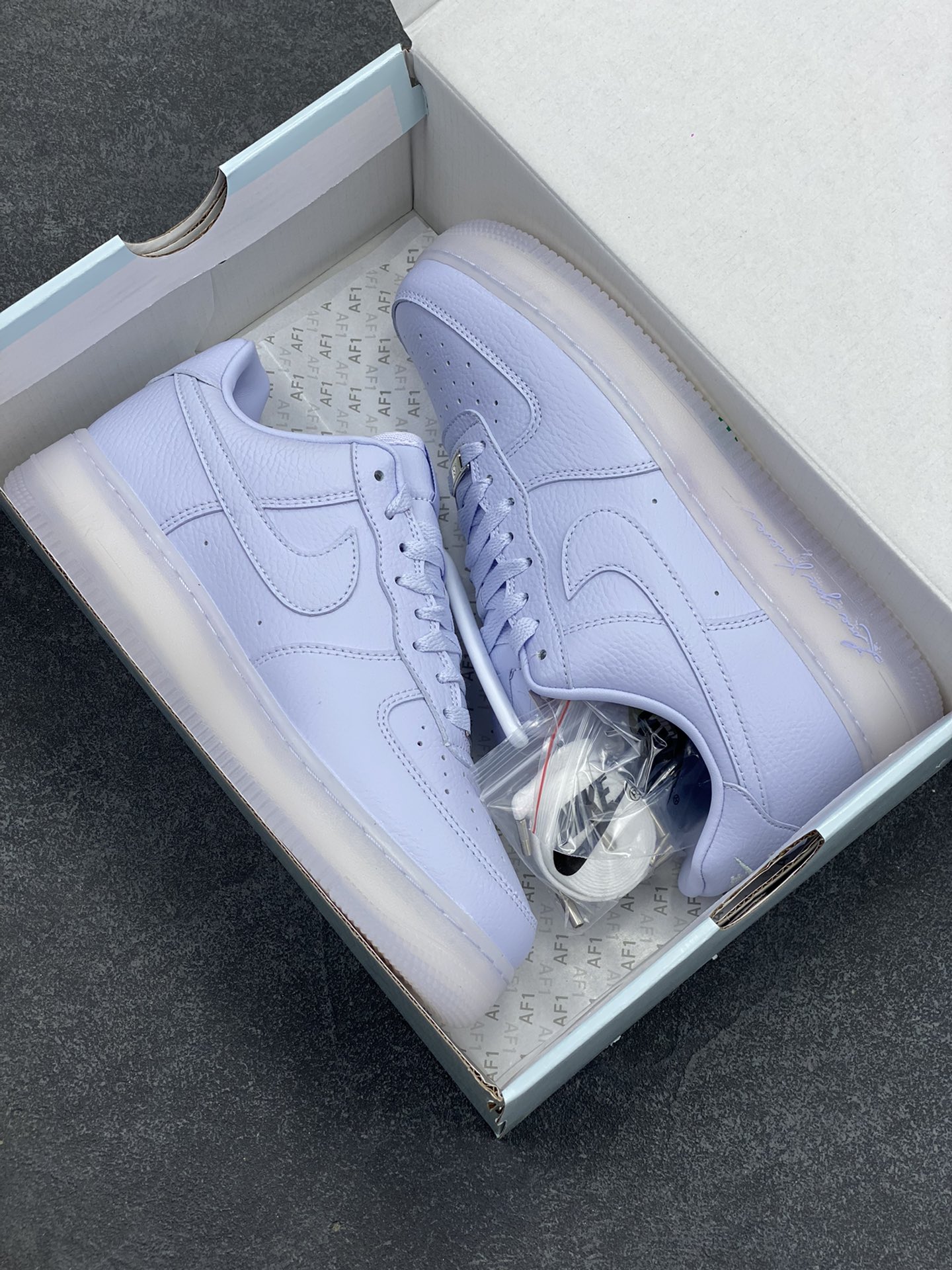 图片[9]-HY版本💯 Nike Air Force 1 07 low空军一号 荔枝纹水晶 板鞋 原楦头原纸板 打造纯正空军版型#专注外贸渠道 全掌内置蜂窝气垫 #原盒配件 原厂中底钢印、拉帮完美 货号：CZ8065-500 尺码：36 36.5 37.5 38 38.5 39 40 40.5 41 42 42.5 43 44 44.5 45 46-选品中心