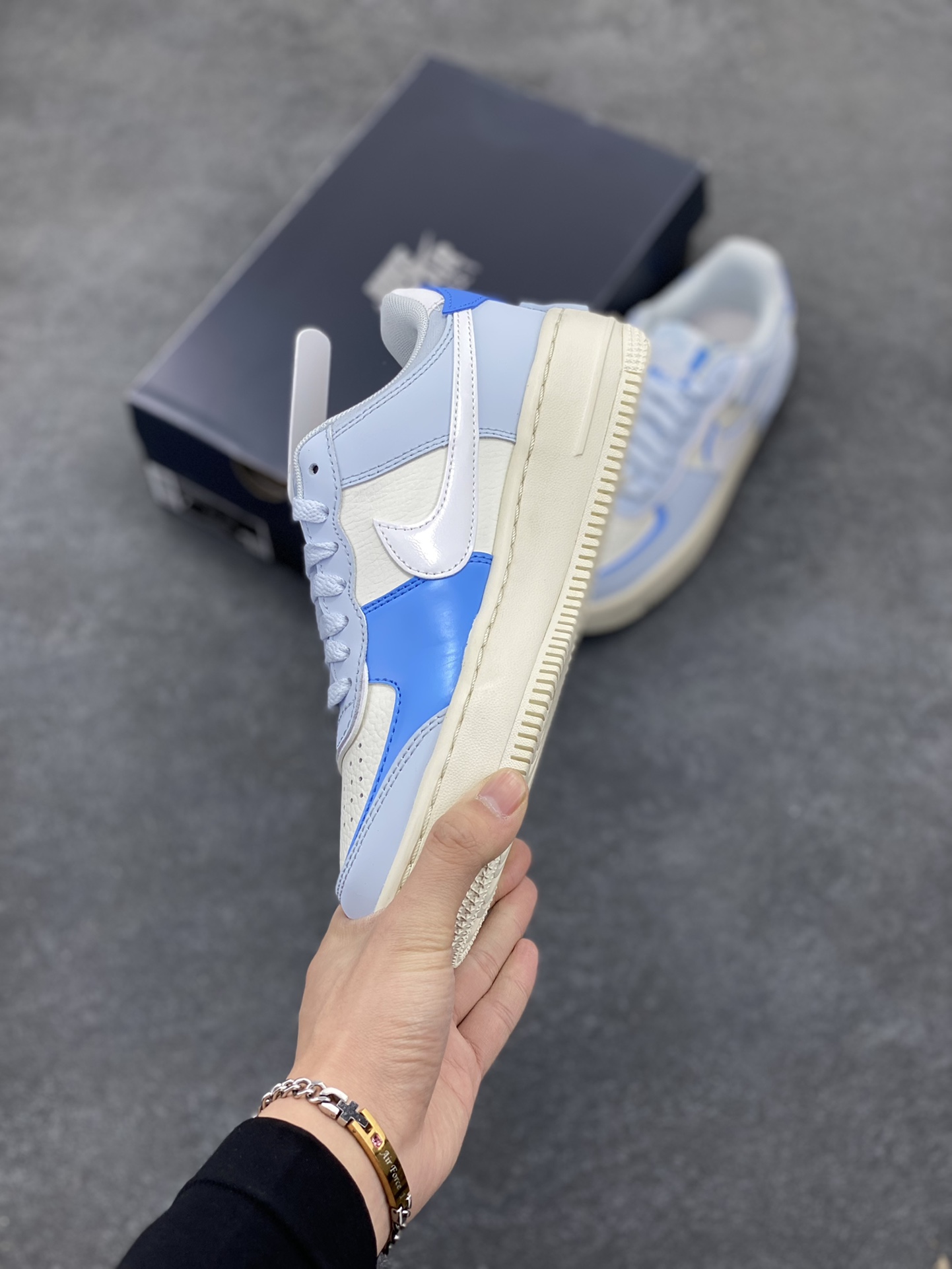 图片[3]-NK Air Force 1 Shadow 轻量增高低帮百搭板鞋\”拼接马卡龙\” 全新少女系解构主义设计双层轻量EVA发泡中底+防滑RB橡胶外圈底鞋底 原楦头原纸板 打造纯正空军版型 专注外贸渠道 全掌内置蜂窝气垫 原盒配件 原厂中底钢印、拉帮完美 货号：DZ1847-400 尺码：35.5 36 36.5 37.5 38 38.5 39 40 40.5 41 42-选品中心