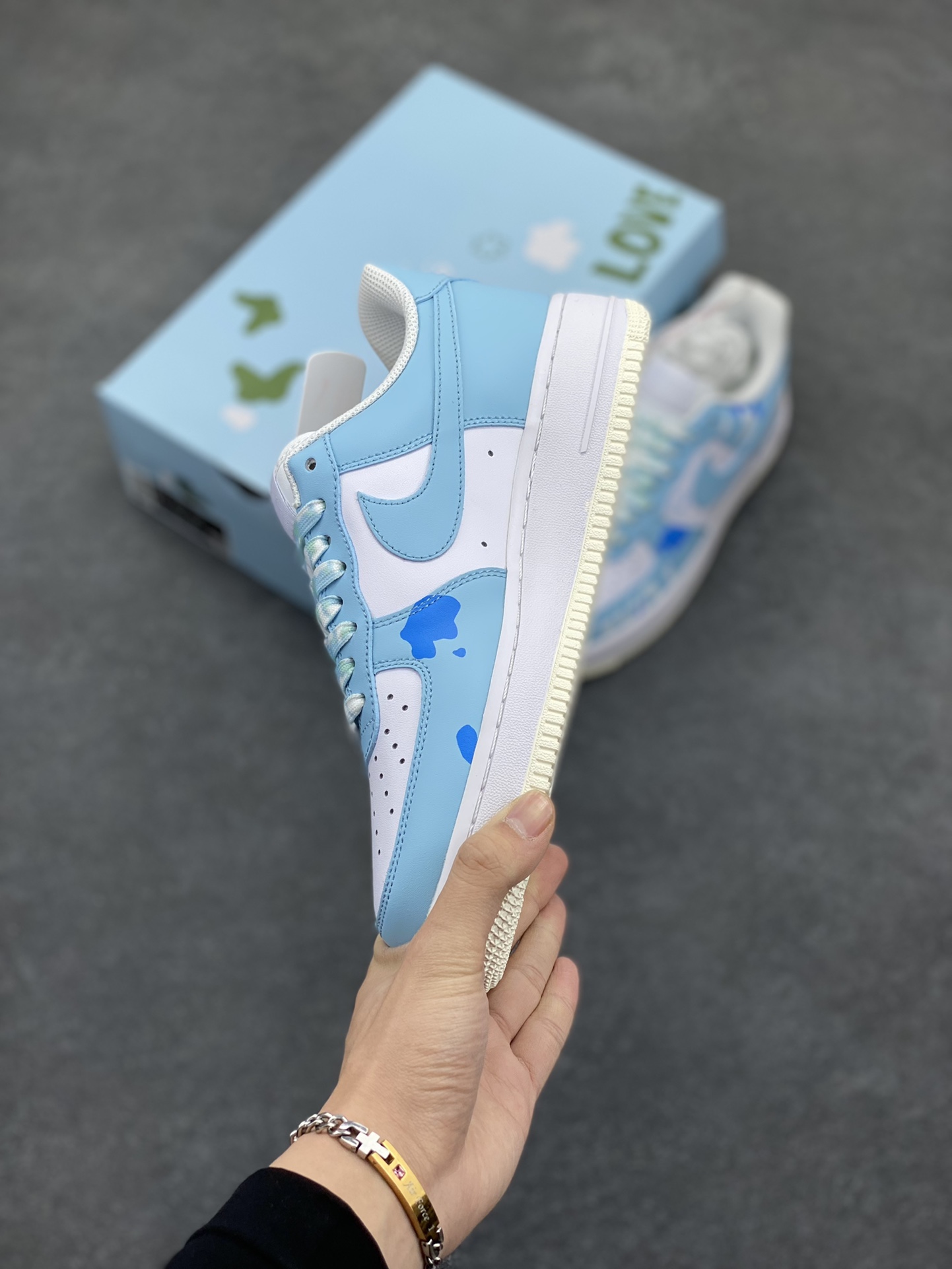 图片[3]-Nike Air Force 1 Low’07 蓝天白云 配色 空军一号低帮休闲板鞋 定制皮料 原厂3D打印 定制鞋盒 原楦原纸板 纯正空军版型 内置全掌气垫 货号：CW2288-661 尺码：36 36.5 37.5 38 38.5 39 40 40.5 41 42 42.5 43 44 44.5 45-选品中心