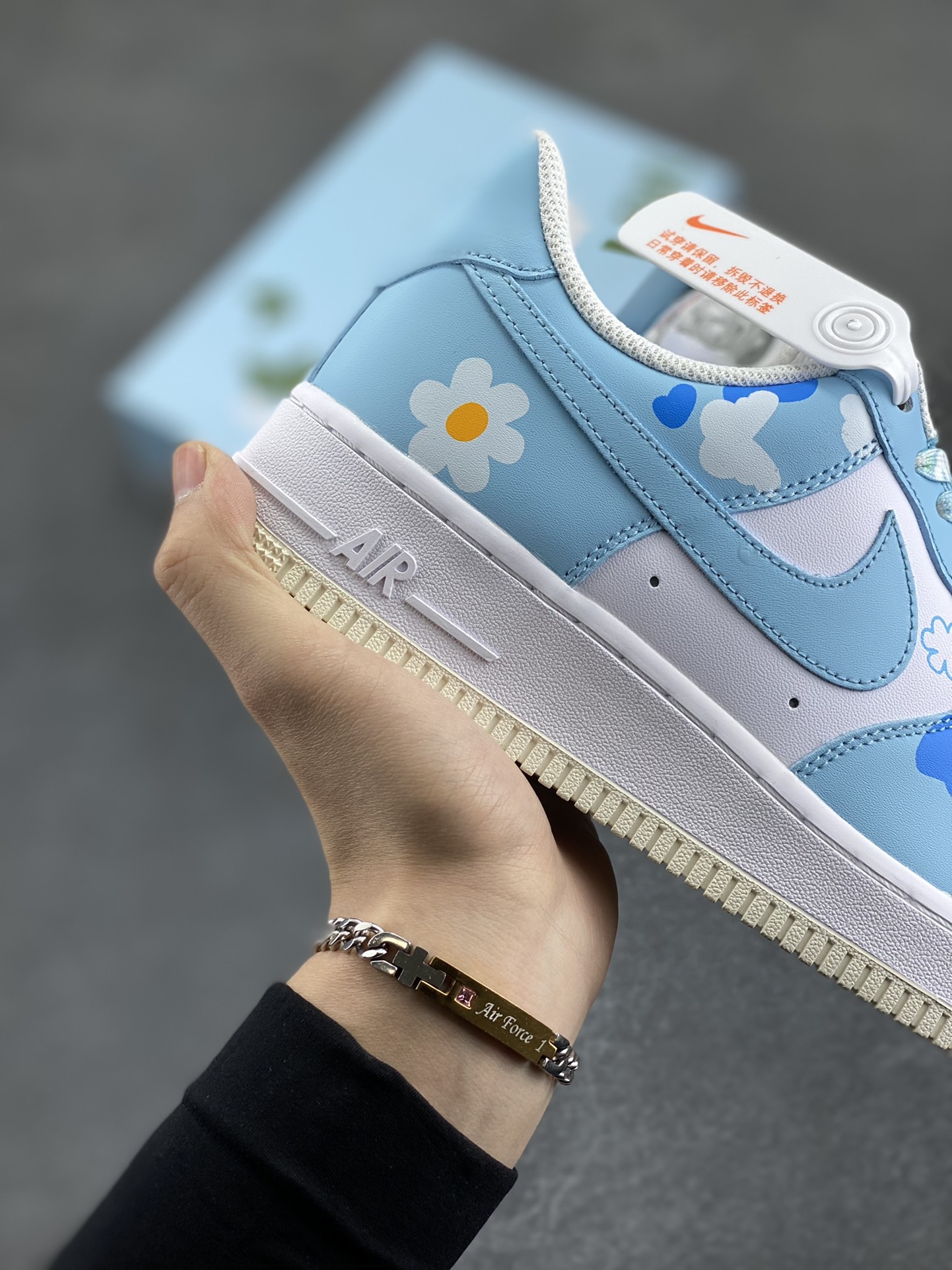 图片[6]-Nike Air Force 1 Low’07 蓝天白云 配色 空军一号低帮休闲板鞋 定制皮料 原厂3D打印 定制鞋盒 原楦原纸板 纯正空军版型 内置全掌气垫 货号：CW2288-661 尺码：36 36.5 37.5 38 38.5 39 40 40.5 41 42 42.5 43 44 44.5 45-选品中心