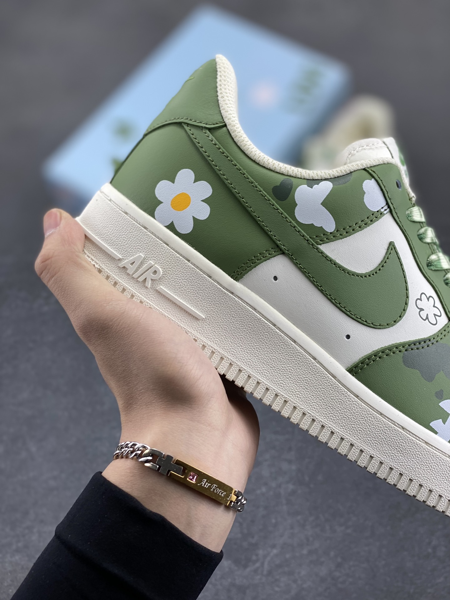 图片[6]-Nike Air Force 1 Low’07 橄榄绿配色 空军一号低帮休闲板鞋 定制皮料 原厂3D打印 定制鞋盒 原楦原纸板 纯正空军版型 内置全掌气垫 货号：CW2288-662 尺码：36 36.5 37.5 38 38.5 39 40 40.5 41 42 42.5 43 44 44.5 45-选品中心