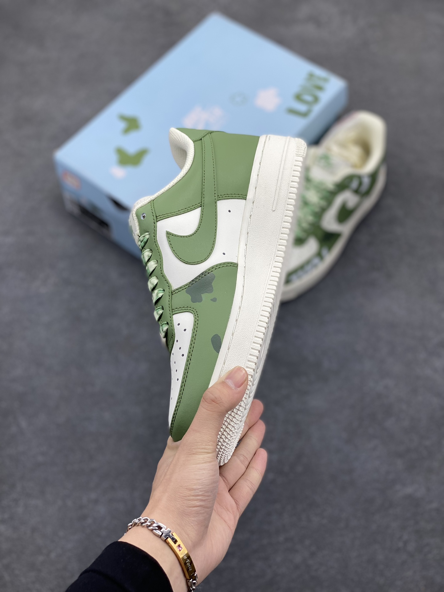图片[3]-Nike Air Force 1 Low’07 橄榄绿配色 空军一号低帮休闲板鞋 定制皮料 原厂3D打印 定制鞋盒 原楦原纸板 纯正空军版型 内置全掌气垫 货号：CW2288-662 尺码：36 36.5 37.5 38 38.5 39 40 40.5 41 42 42.5 43 44 44.5 45-选品中心