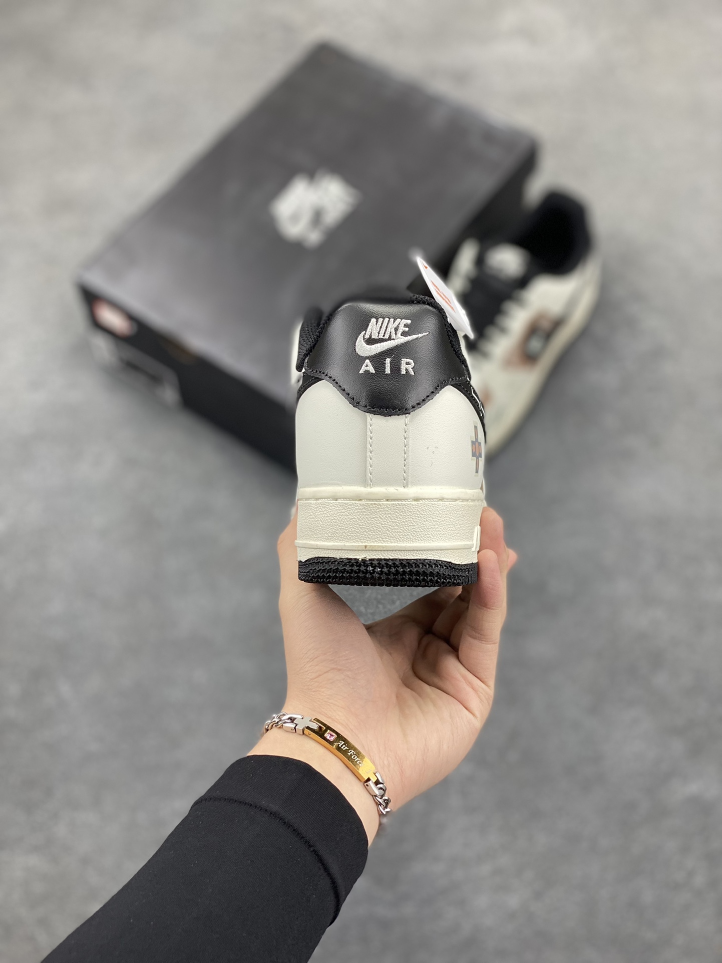 图片[4]-PS5电玩主题Nike Air Force 1 Low’07 咖啡色 空军一号低帮休闲板鞋 定制皮料 原楦原纸板 纯正空军版型 内置全掌气垫 货号：CW2288-222 尺码：36 36.5 37.5 38 38.5 39 40 40.5 41 42 42.5 43 44 44.5 45-选品中心