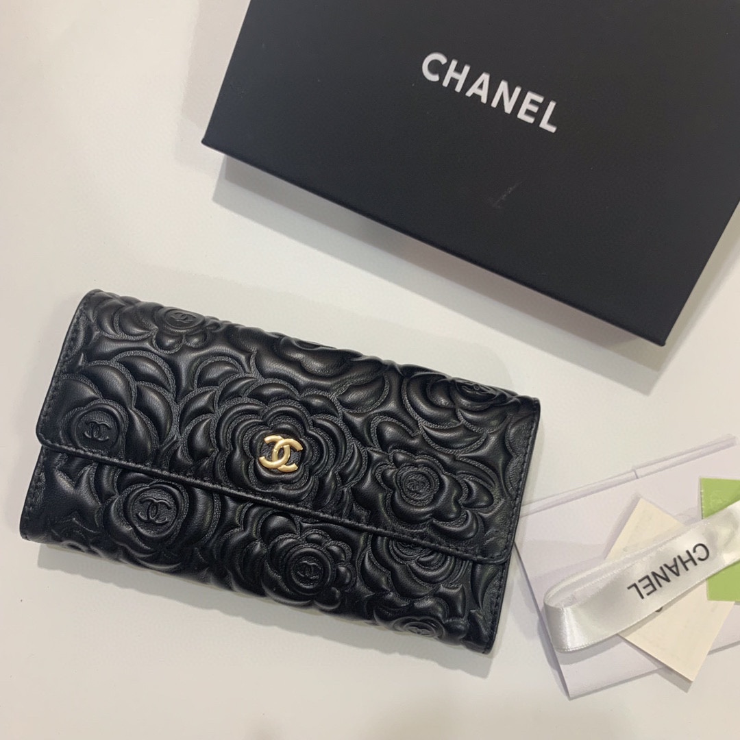 Chanel香奈儿山茶花羊皮財布 - 高品質で完璧な仕上げ