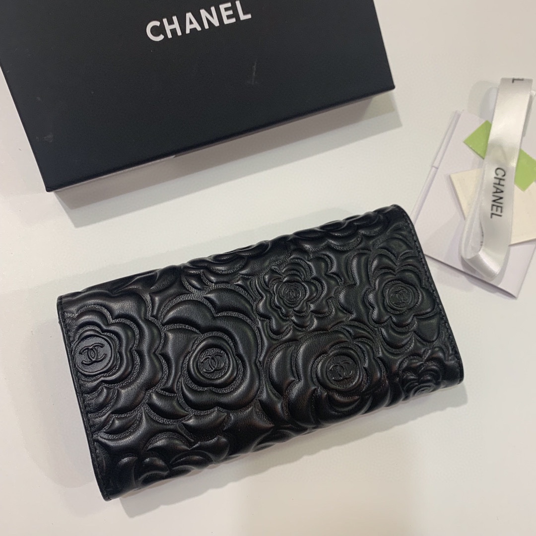 Chanel香奈儿山茶花羊皮財布 - 高品質で完璧な仕上げ