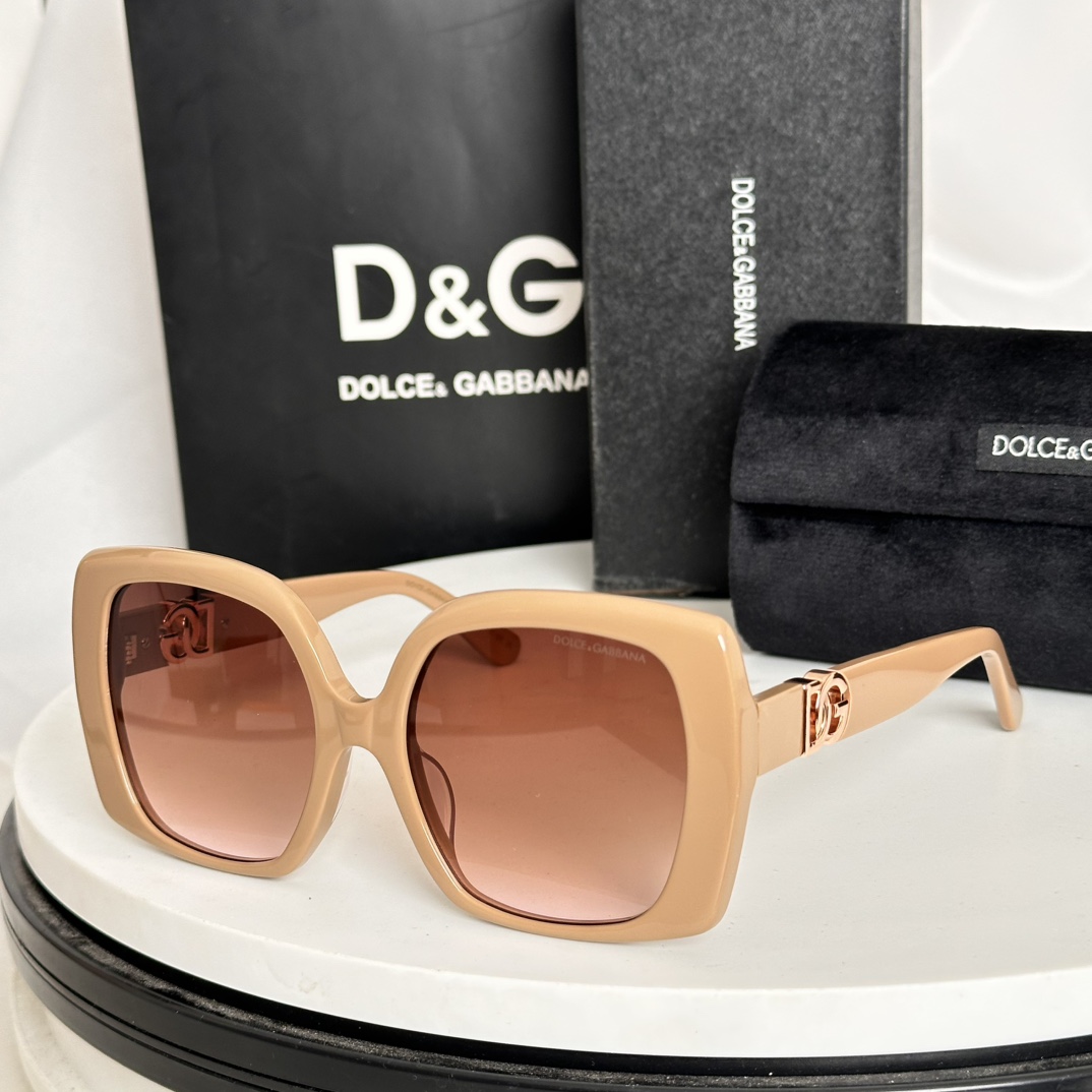  ‼️DOLCE&GABBAN*
MODEL：DG4475
SIZE：56-19-145
☾⋆