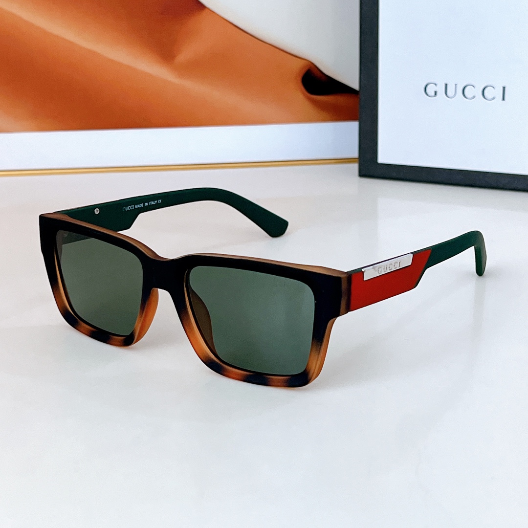  GUUC*
MOD：5105
size：51-19-148
🔝🔝
