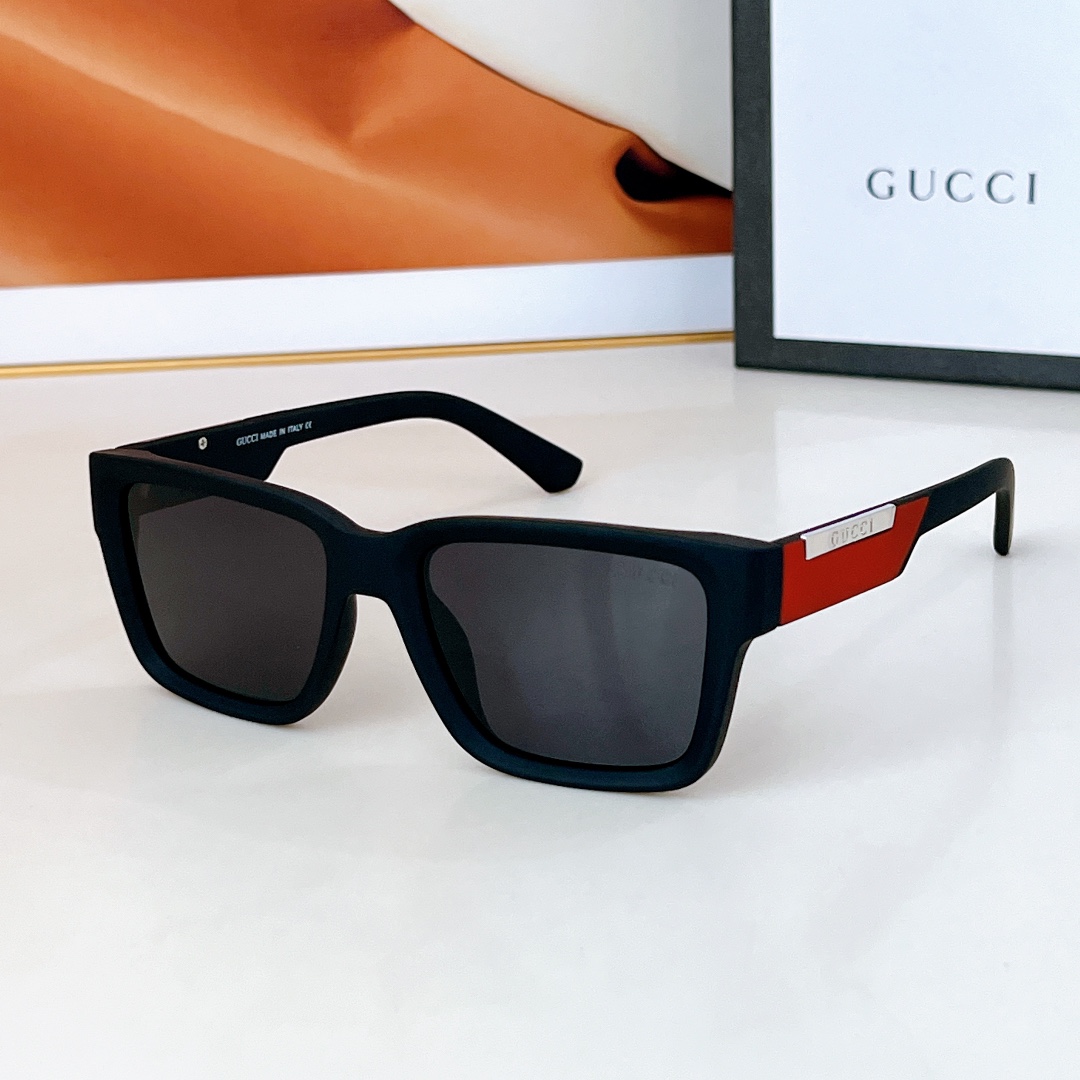  GUUC*
MOD：5105
size：51-19-148
🔝🔝
