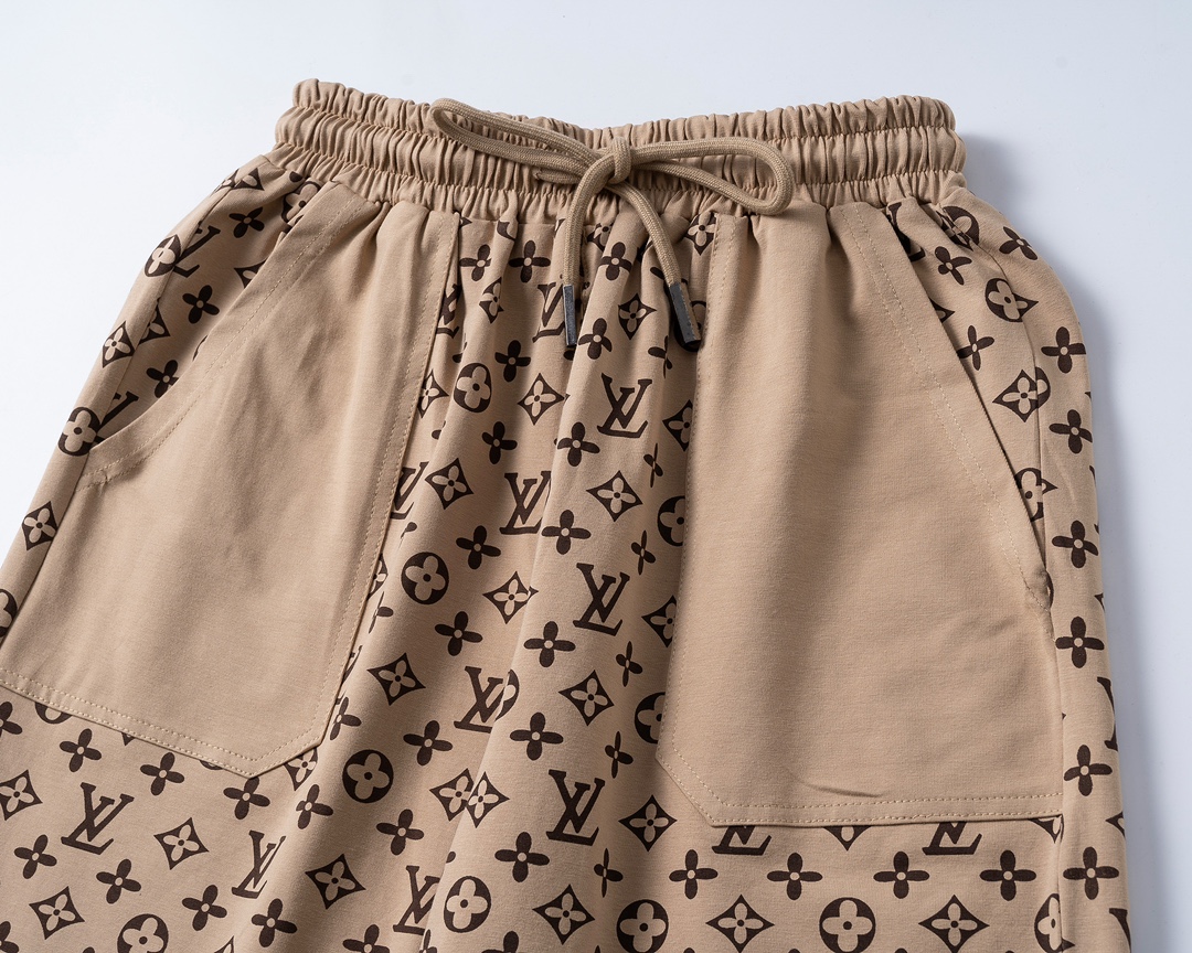 Louis Vuitton Men's Cotton Set - Luxury, Comfort, and High Quality 9 i1739631253 582 7