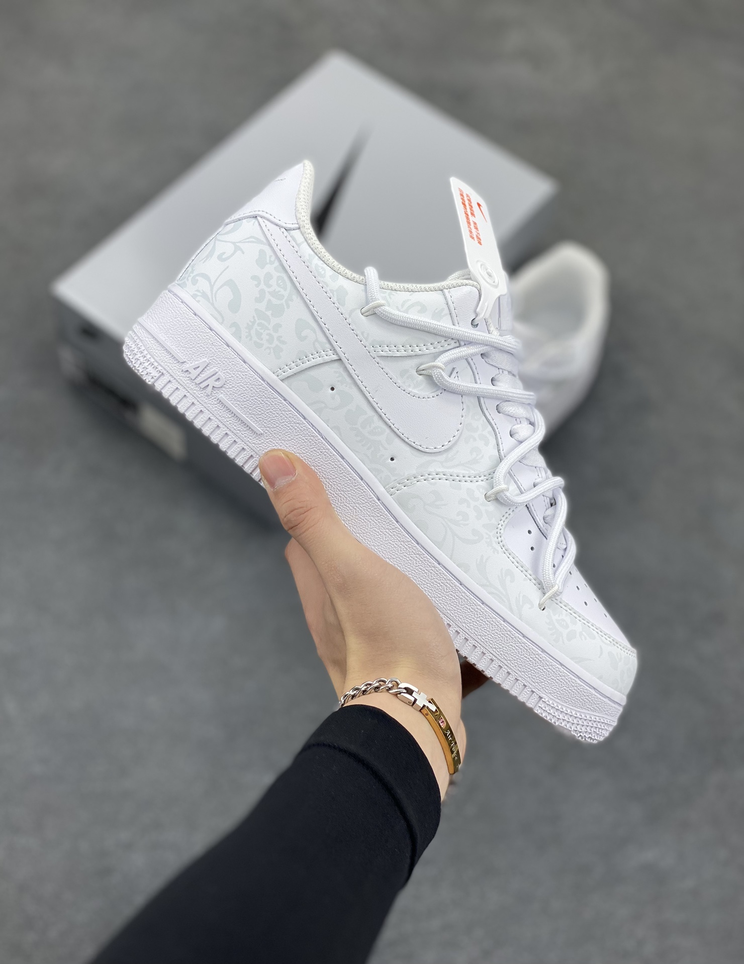 Nike Air Force 1 Low’07 温变青花瓷 中国风 空军一号低帮休闲板鞋 定制皮料 定制鞋盒 配件齐全 原楦原纸板 纯正空军版型 内置全掌气垫 货号:ZH0316-055 尺码:36 36.5 37.5 38 38.5 39 40 40.5 41 42 42.5 43 44 44.5 45-选品中心