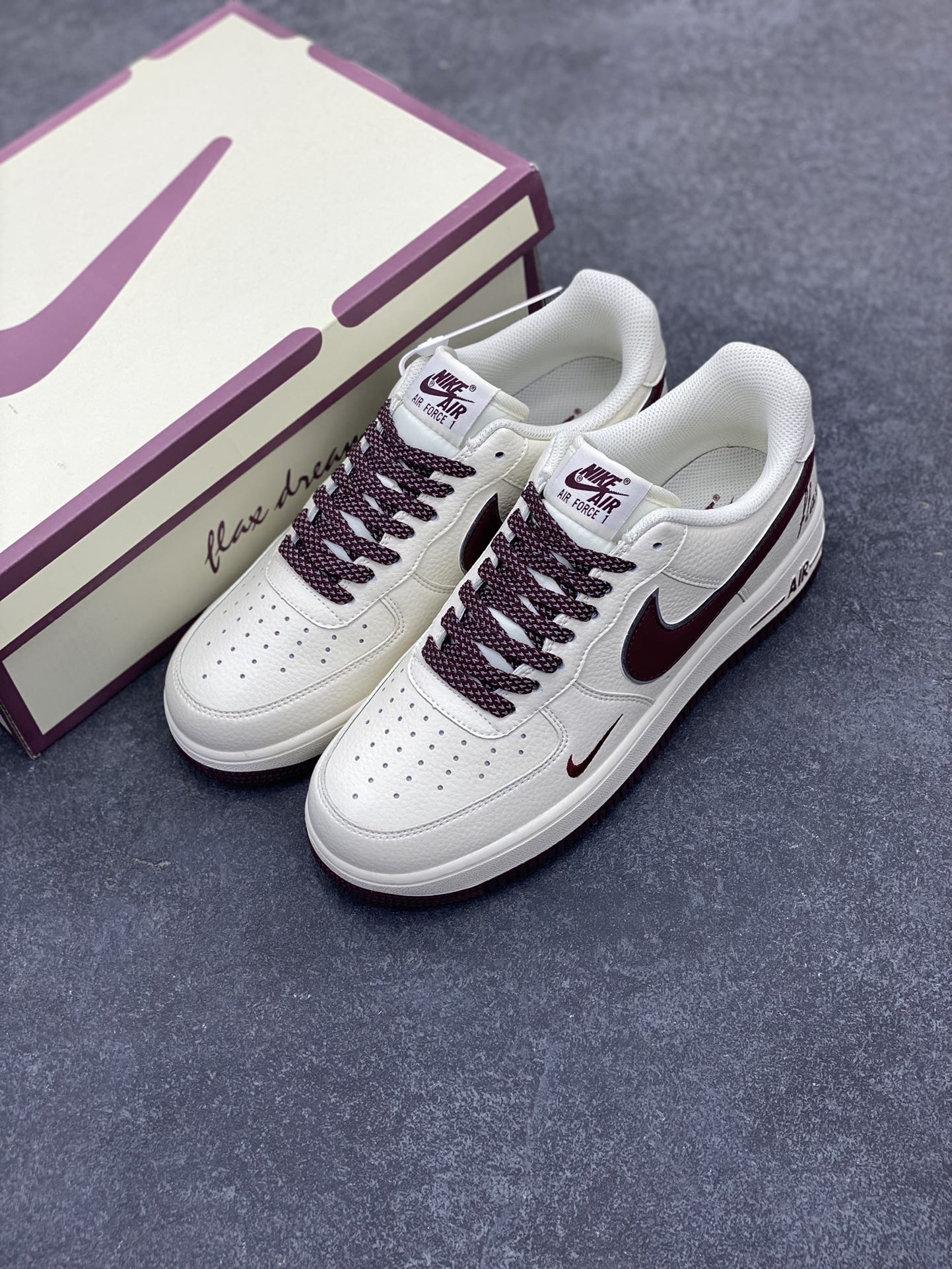 图片[8]-小红书爆款 官方定制  Nike Air Force 1 Low \’07 “ dream”白酒红小勾低帮空军一号休闲板鞋 定制皮料 专属鞋盒 原楦原纸板 纯正空军版型 高清洁度 内置全掌气垫 货号：DR2024-105 尺码：36 36.5 37.5 38 38.5 39 40 40.5 41 42 42.5 43 44 44.5 45-选品中心