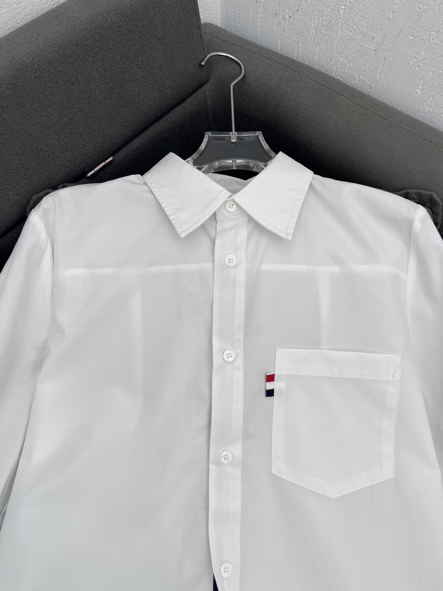 “ThomBrowne’s T.B. School High-End Women’s Suit Set with Cotton Fabric” - 图片 3
