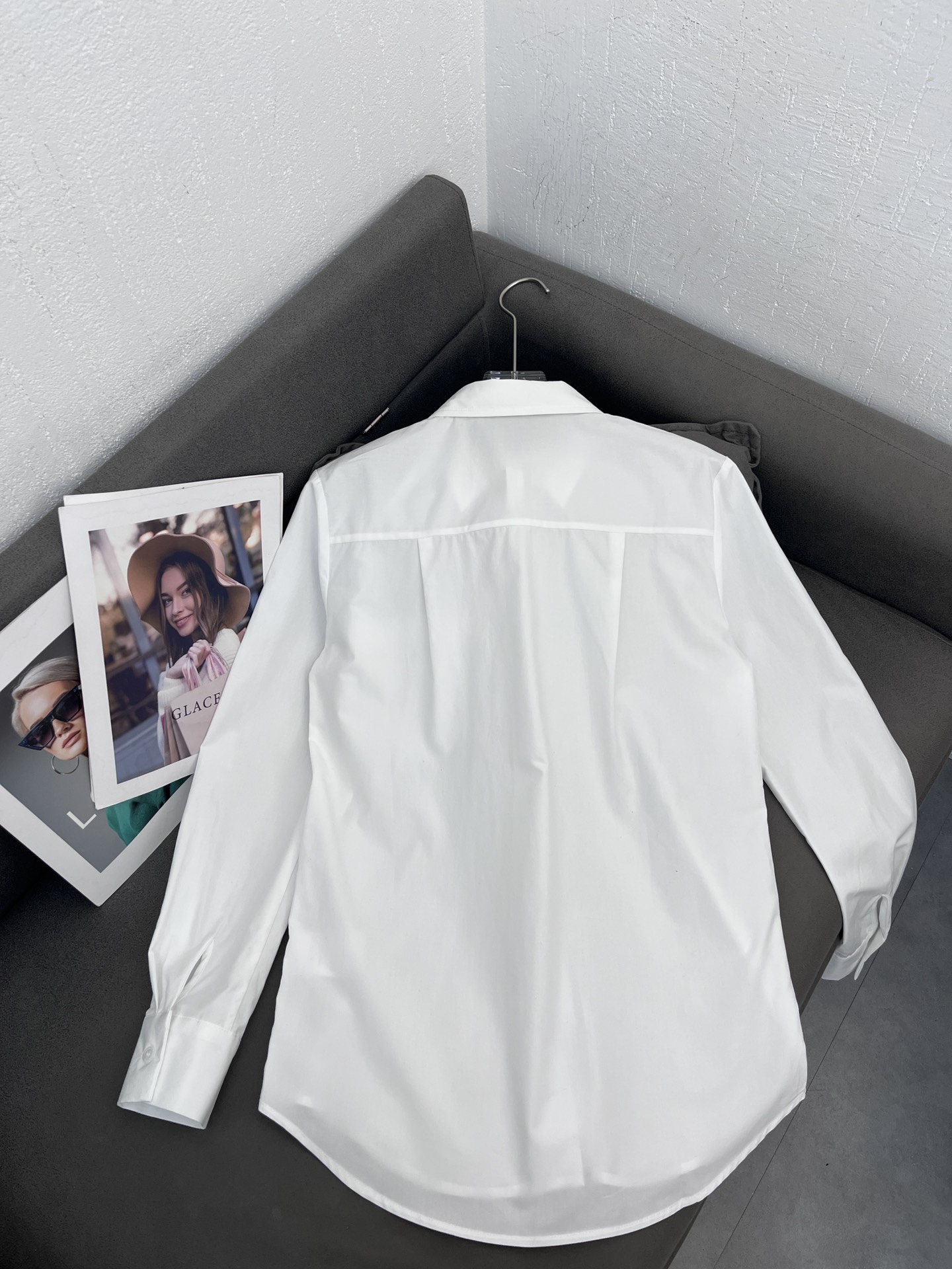 “ThomBrowne’s T.B. School High-End Women’s Suit Set with Cotton Fabric” - 图片 7