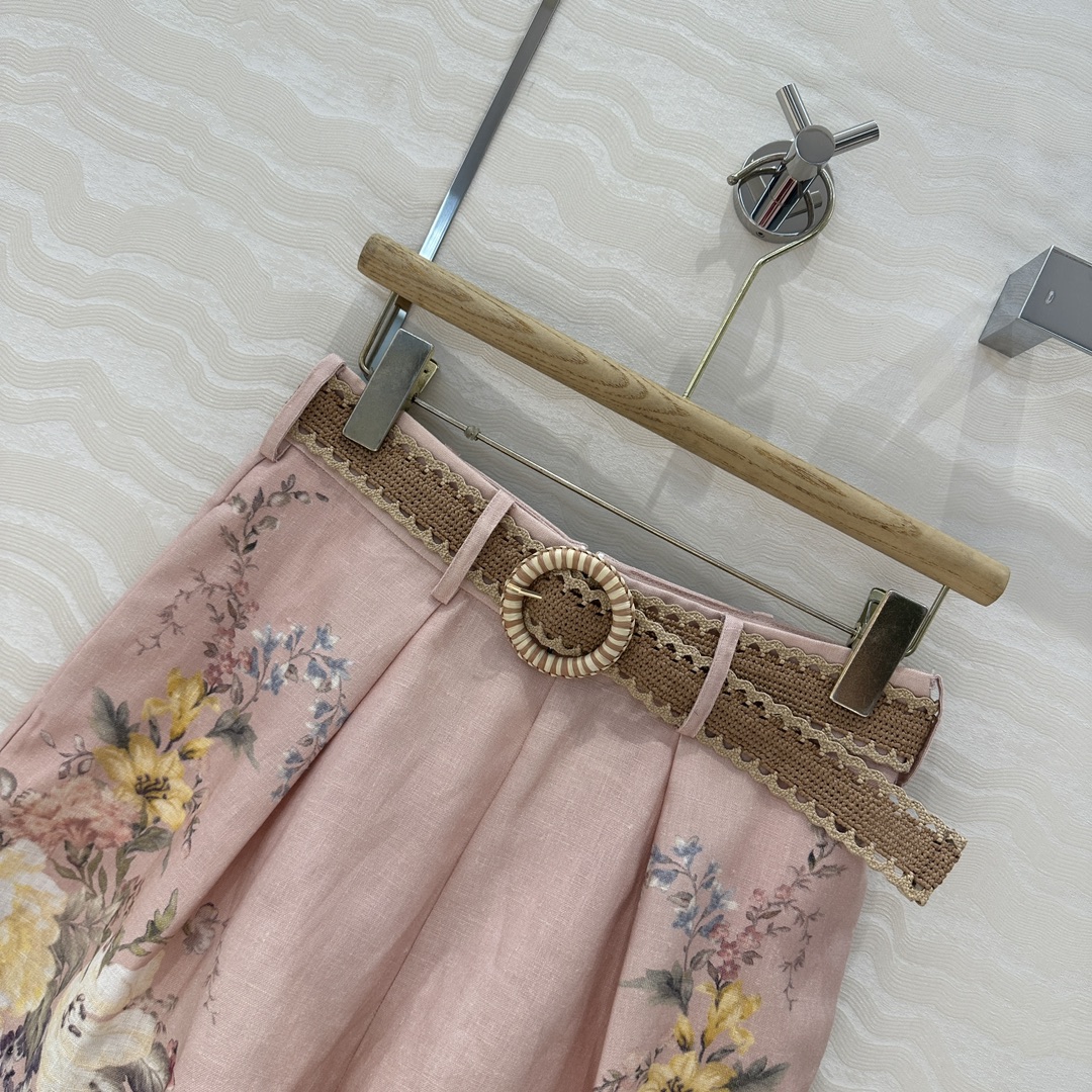 独家首发💋高端原单品质，zm度假风💗白富美必入高级亚麻棉高腰短裤！全定位印花立体裁片，配送藤条编织腰带，