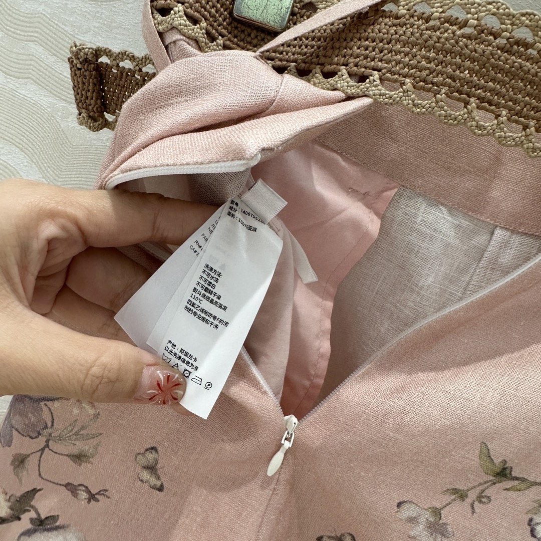 独家首发💋高端原单品质，zm度假风💗白富美必入高级亚麻棉高腰短裤！全定位印花立体裁片，配送藤条编织腰带，