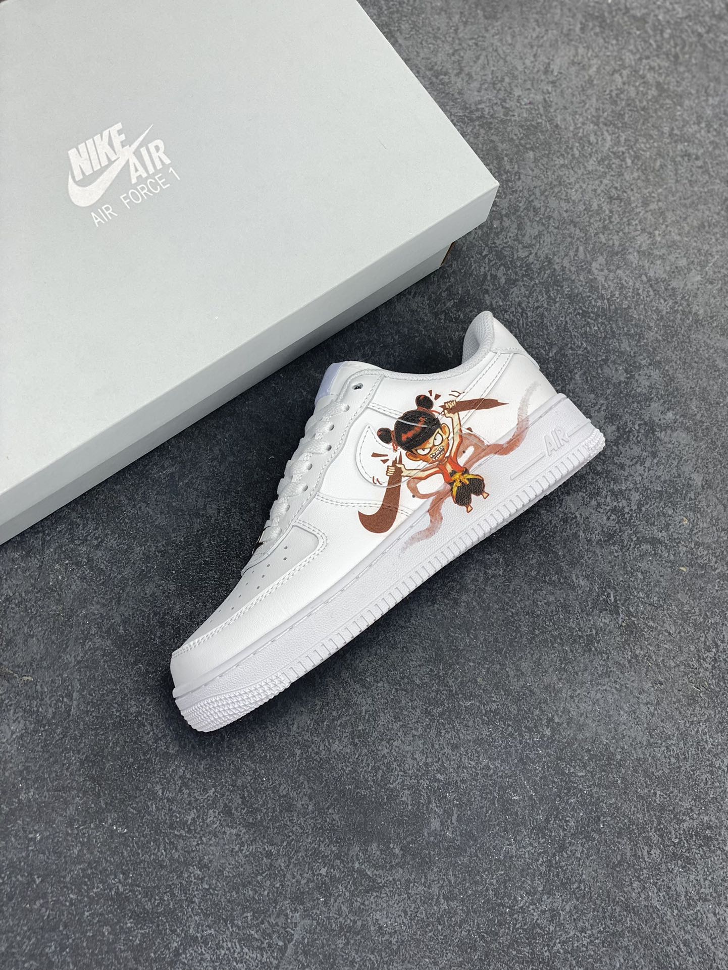 图片[7]-Nike Air Force 1 Low 空军一号低帮运动休闲板鞋 原楦头原纸板 打造纯正空军版型 专注外贸渠道 全掌内置蜂窝气垫 原盒配件 原厂中底钢印、拉帮完美 货号：CW2288-111 尺码：36 36.5 37.5 38 38.5 39 40 40.5 41 42 42.5 43 44 44.5 45-选品中心