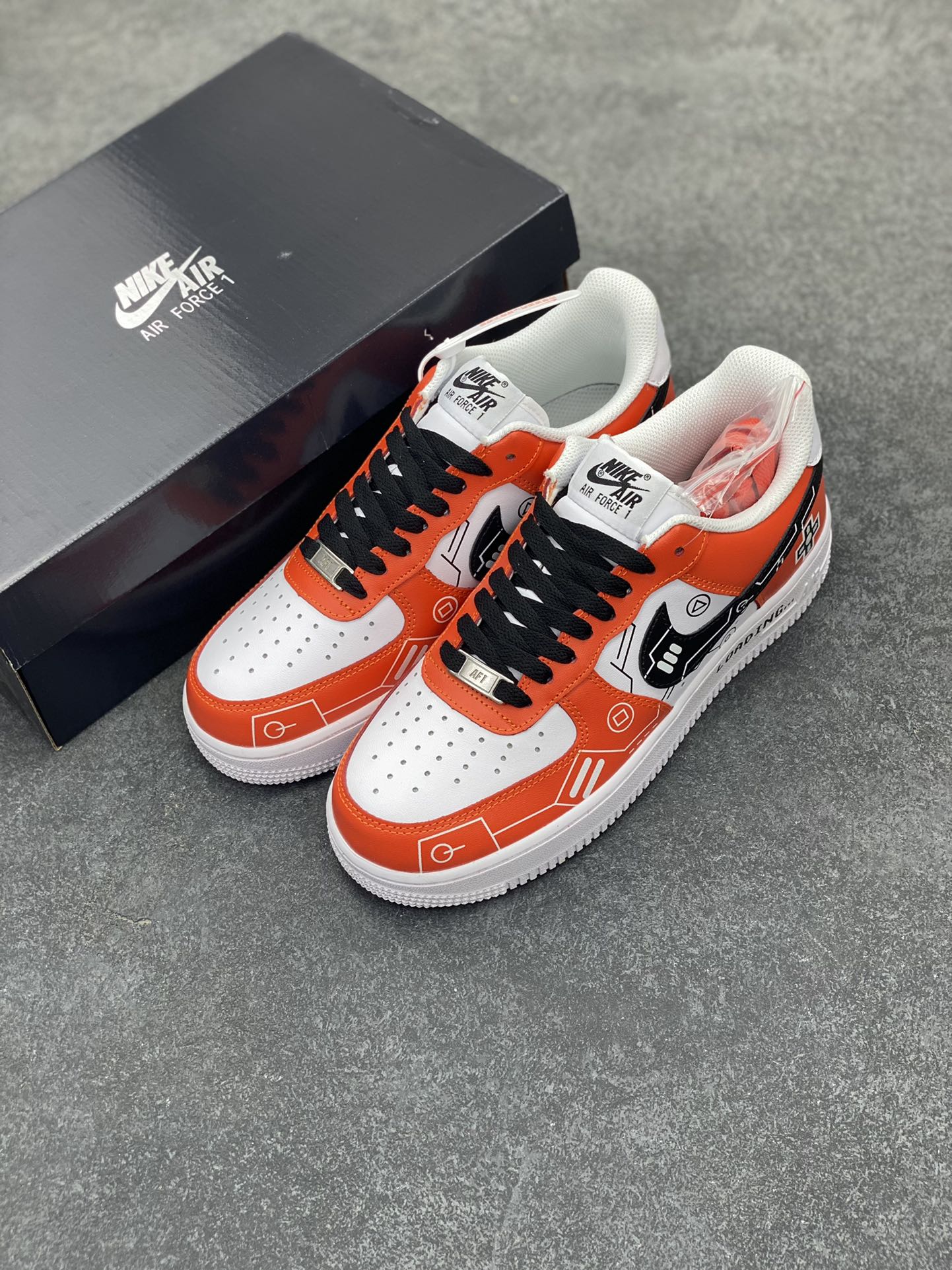 图片[8]-PS5电玩主题Nike Air Force 1 Low’07 白红黑空军一号低帮休闲板鞋 定制皮料 原楦原纸板 纯正空军版型 内置全掌气垫 货号：CW2288-112 尺码：36 36.5 37.5 38 38.5 39 40 40.5 41 42 42.5 43 44 44.5 45-选品中心