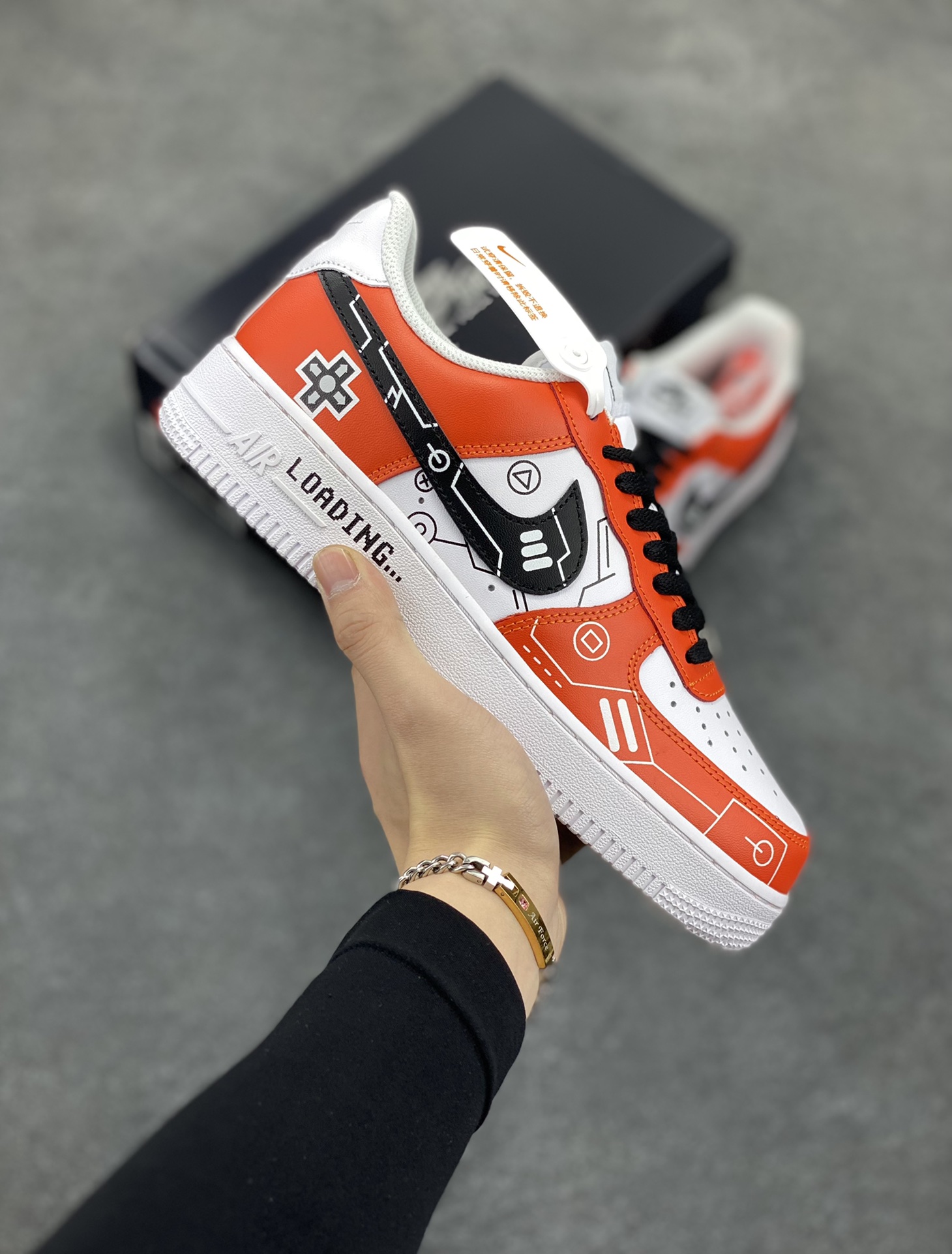PS5电玩主题Nike Air Force 1 Low’07 白红黑空军一号低帮休闲板鞋 定制皮料 原楦原纸板 纯正空军版型 内置全掌气垫 货号:CW2288-112 尺码:36 36.5 37.5 38 38.5 39 40 40.5 41 42 42.5 43 44 44.5 45-选品中心