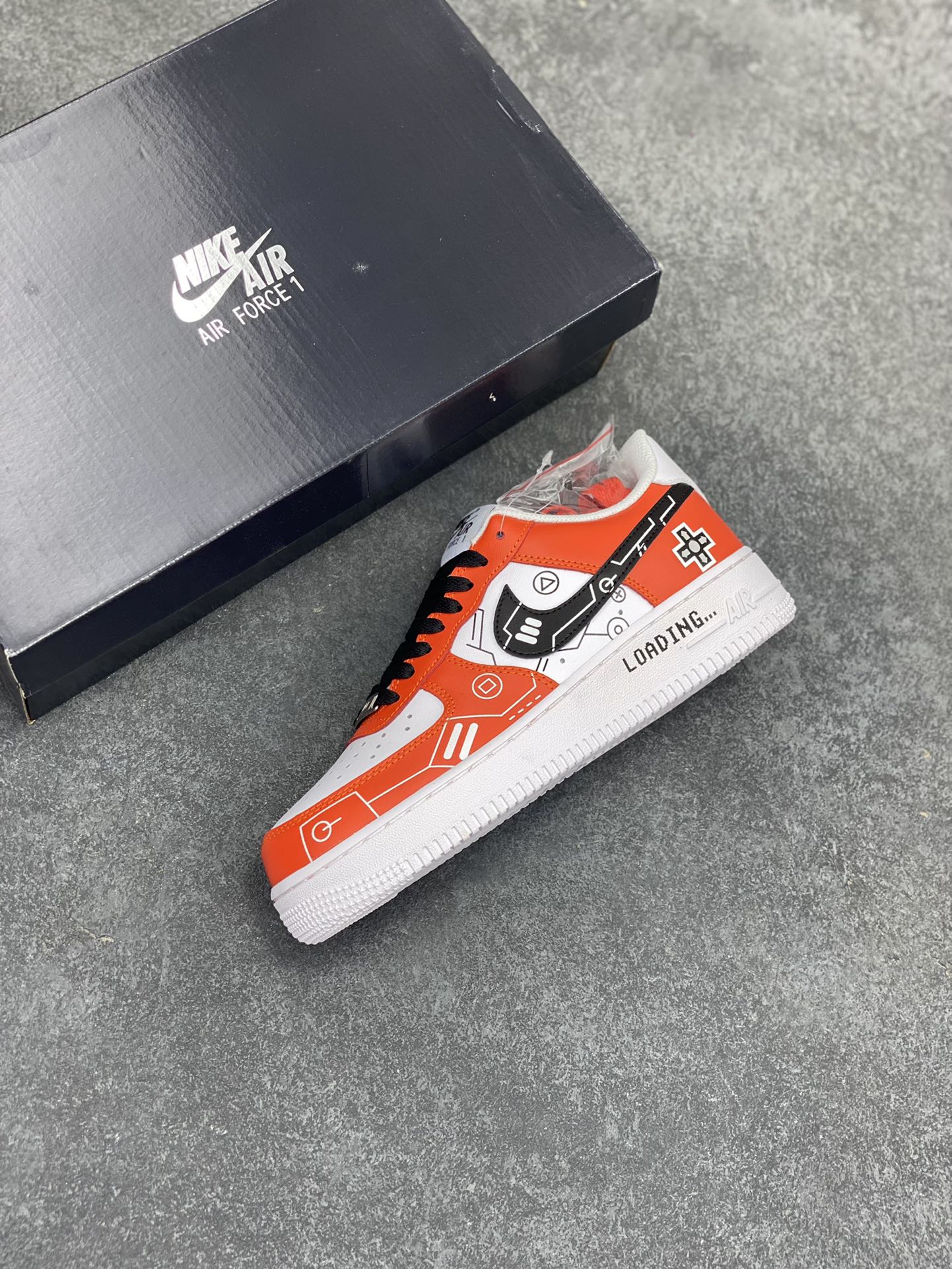 图片[7]-PS5电玩主题Nike Air Force 1 Low’07 白红黑空军一号低帮休闲板鞋 定制皮料 原楦原纸板 纯正空军版型 内置全掌气垫 货号：CW2288-112 尺码：36 36.5 37.5 38 38.5 39 40 40.5 41 42 42.5 43 44 44.5 45-选品中心