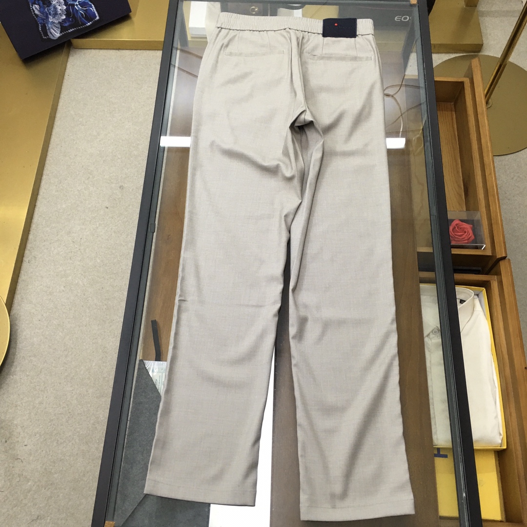 Customized Top Quality Suits for Sale: New Designs, Natural Fabrics, Various Colors & Sizes - 图片 8
