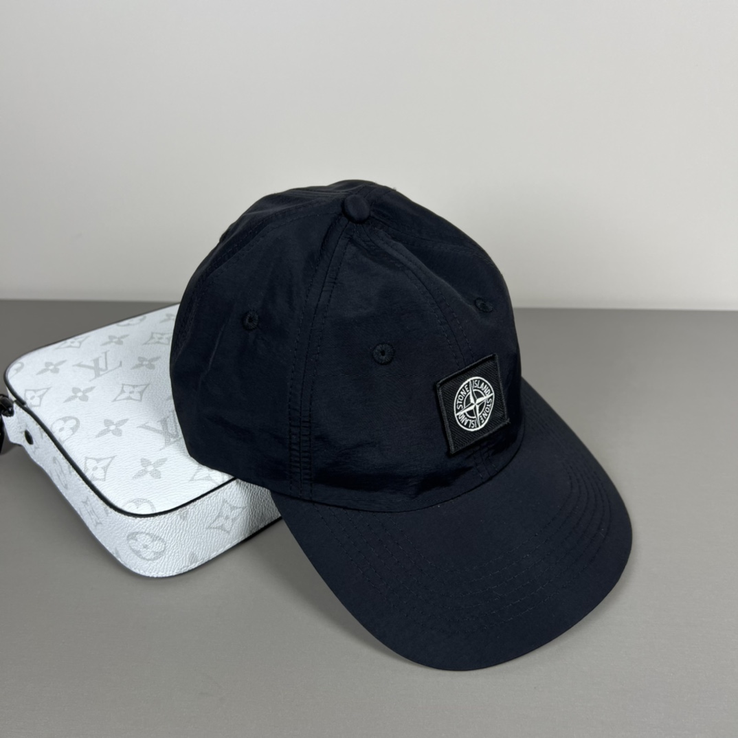 “Stone Island Officials See Influx of New Money and Investments” - 图片 2