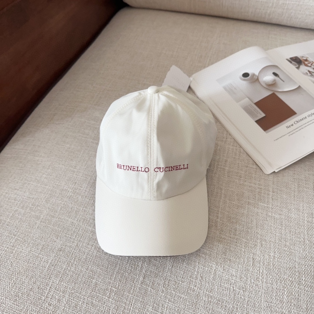 💰78 New, high-quality baseball caps, big synchronous, perfect match