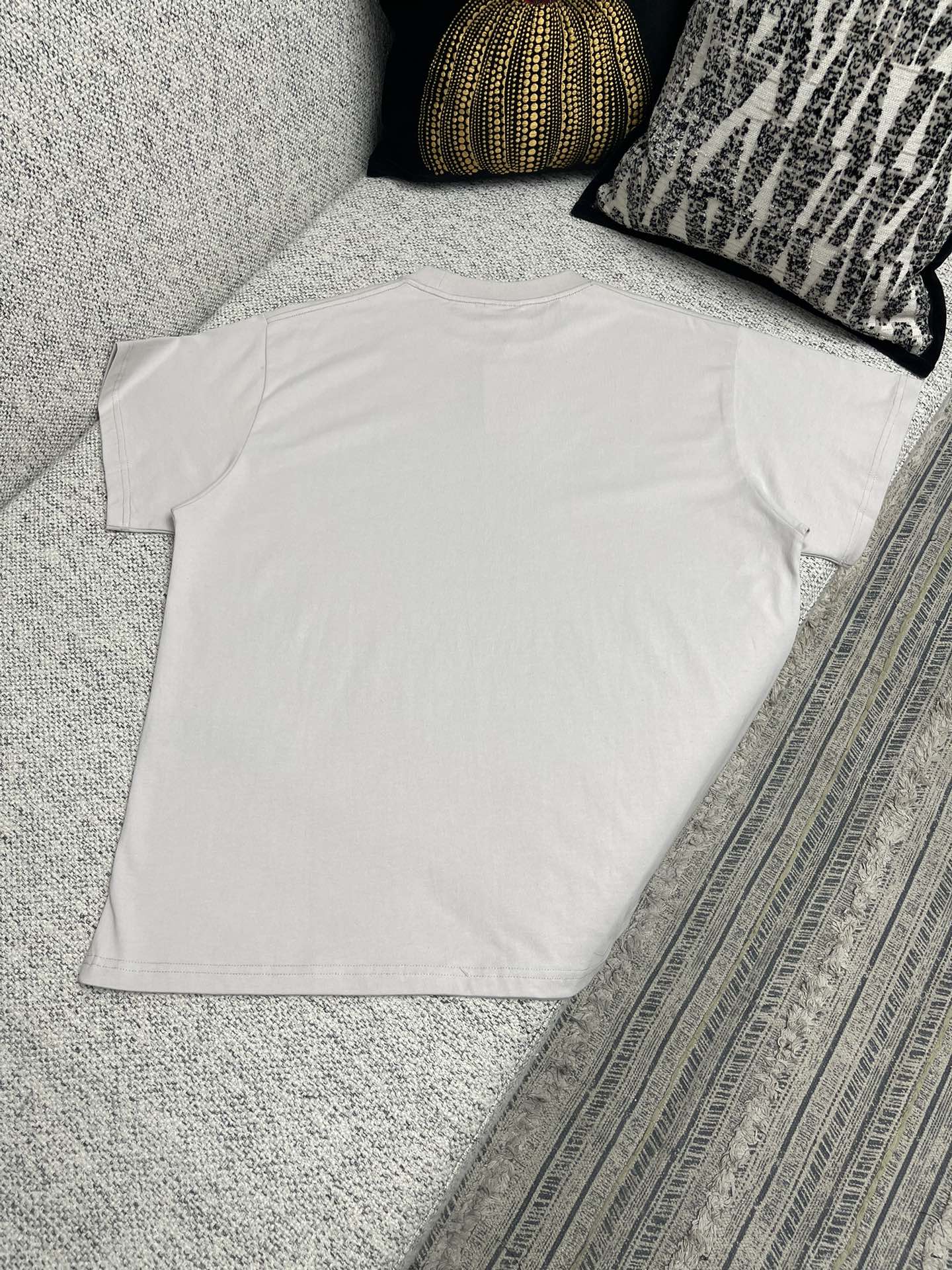 Balenciaga Nicole Kidman Photo Print Crew Neck Tee - Limited Edition 3 i1739814244 3061 1