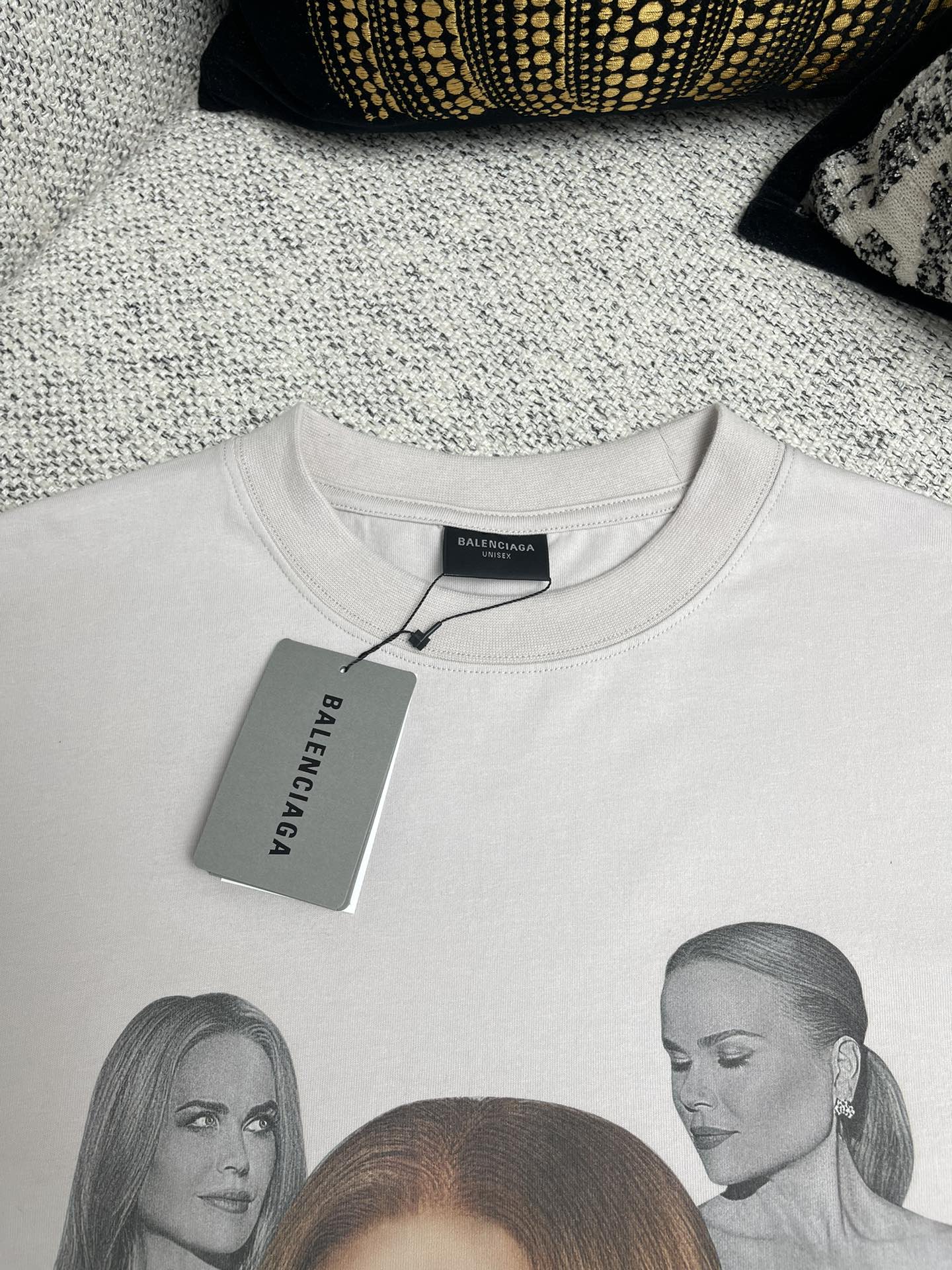 Balenciaga Nicole Kidman Photo Print Crew Neck Tee - Limited Edition 4 i1739814244 3720 2