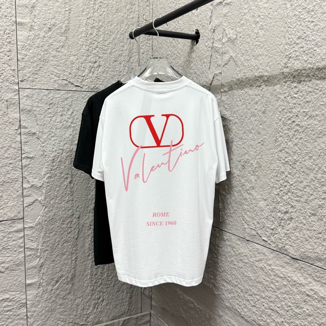 V*Valentino* Nueva temporada primavera/verano 2025, clásico bordado rosa con letras, estampado de letras en la espalda,…