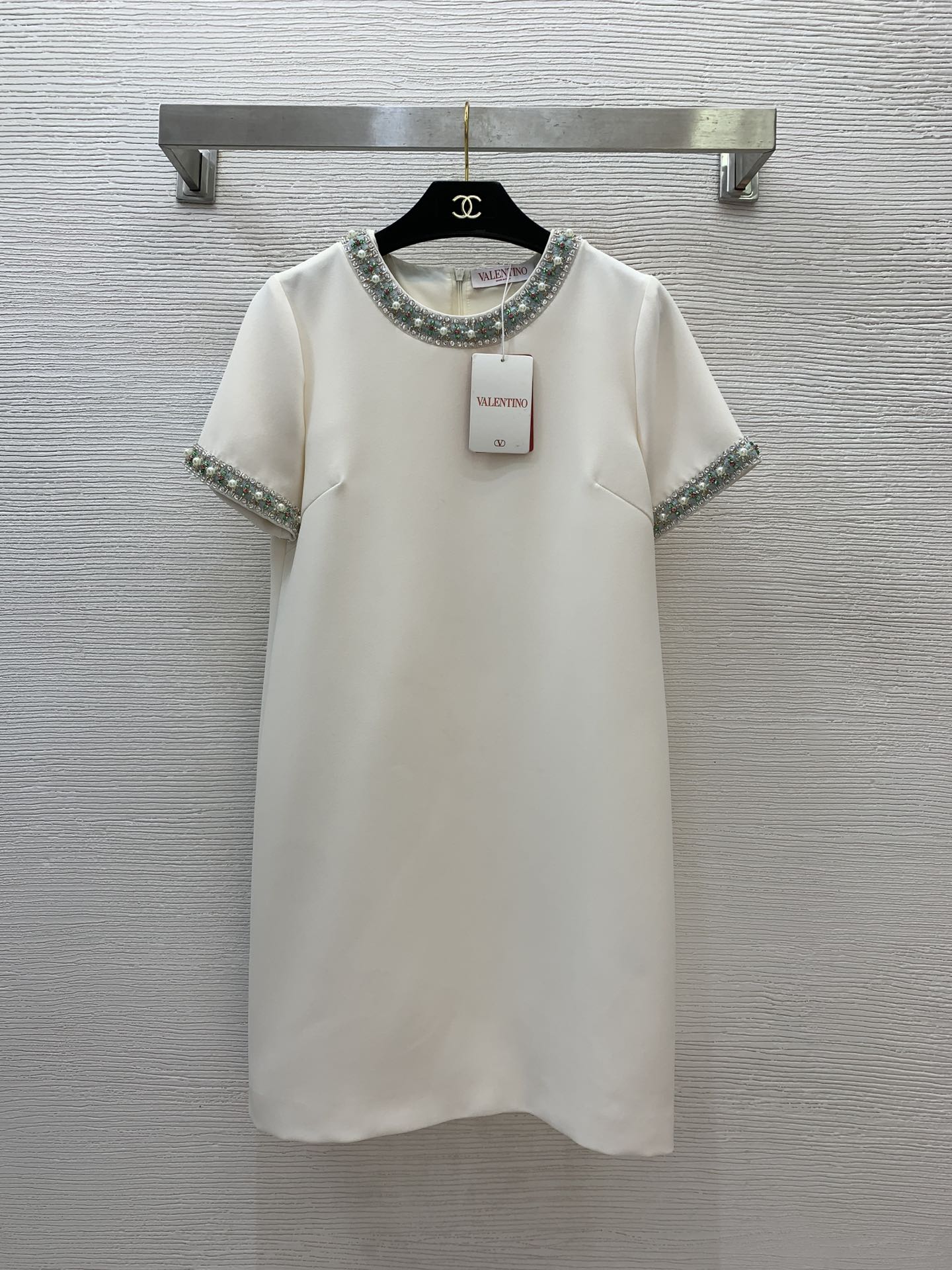 NO:309315,Model number G22058 VALENTI*O Warren Home New High-end Customized Heavy Industry Diamond Bead Decoration H Version Loose and Versatile Temperature Fashionable Round Short-sleeved Dress!  Pink, apricot, black, (M size bust 94, sleeve length 21, skirt length 87, valentino, valentino, skirt, T-shirt, alexander wang19860909款号G22058 VALENTI*O华伦家新款 高端定制重工镶钻钉珠装饰H版宽松百搭气质时尚圆短袖连衣裙！粉色、杏色、黑色、（M码胸围94,袖长21,裙长87,,valentino,valentino,skirts,T-shirt,alexander wang,Women's clothing