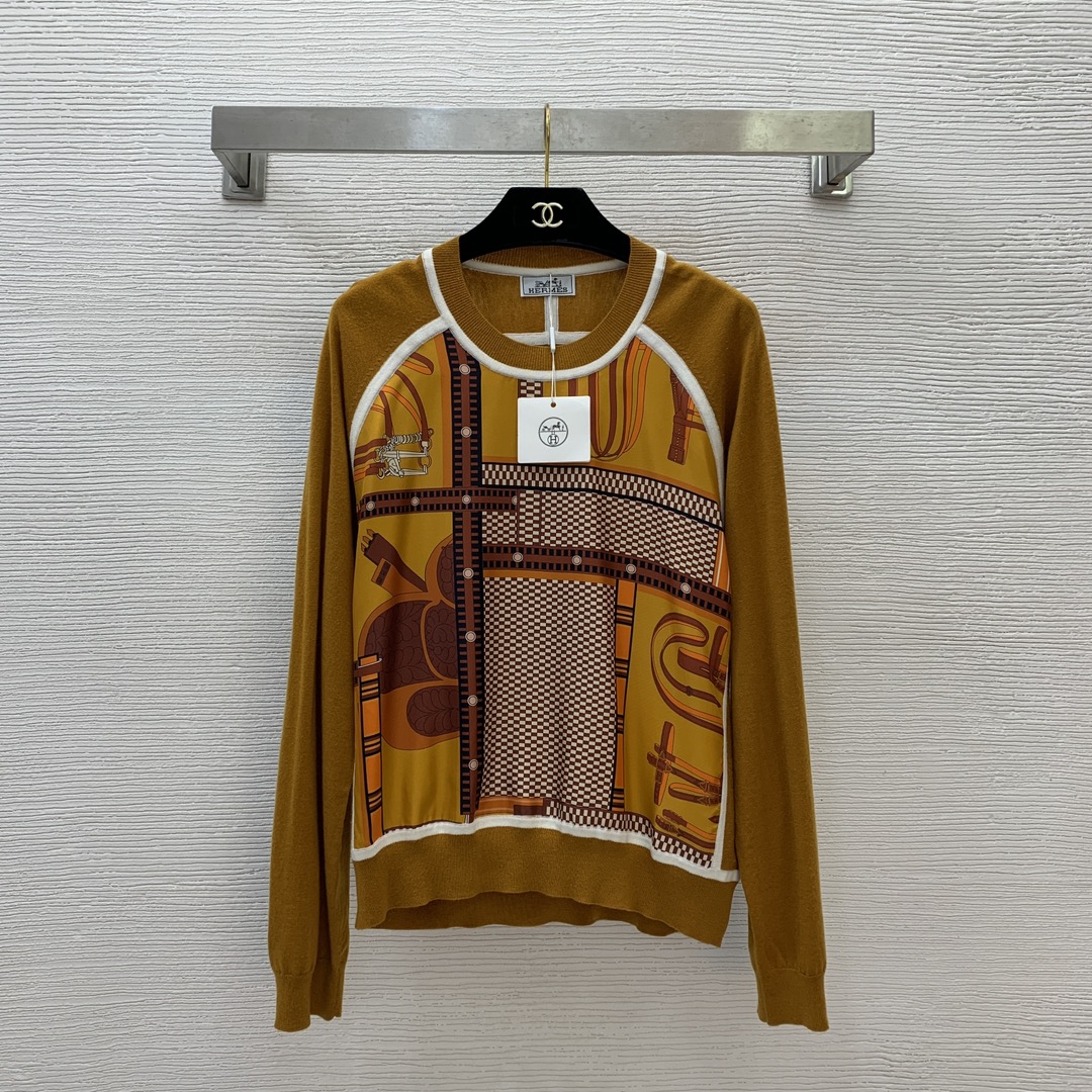 NO:308734,Model number G25021979 Hermè* new model H home high-end customization uses 19 Mmí silk twill spliced ​​stretch knitted fabric!  Fashion retro geometric pattern printed long sleeve pullover knit top!  Black, brown, (M size bust 100, rotator sleeve 72, 60 length), hermes, real silk, alexander wang19860909款号G25021979 Hermè*新款 H家高端定制采用19姆米真丝斜纹绸拼接弹力针织面料！时尚复古几何图案印花长袖套头针织衫上衣！黑色、咖色、（M码胸围100,连肩袖72,衣长60）,,hermes,real silk,alexander wang,Women's clothing