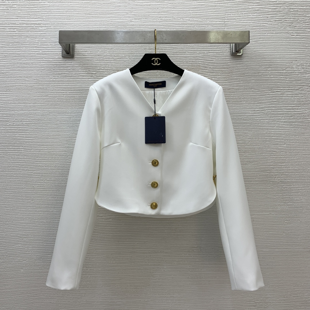 NO:308203,Model number D21869 LOUIS*Doujia LV new custom logo wheat ear gold buckle chain decoration, fashionable short V-neck long-sleeved suit jacket!  White, (M size bust 98, sleeve length 61, clothing length 46), louis vuitton,louis vuitton,louis vuitton,louis vuitton,jackets & coats,business suit,alexander wang19860909款号D21869 LOUIS*驴家LV新款定制logo麦穗金扣链条装饰 时尚短款V领长袖西装外套！白色,（M码胸围98,袖长61,衣长46）西,,louis vuitton,louis vuitton,louis vuitton,louis vuitton,jackets & coats,business suit,alexander wang,Women's clothing