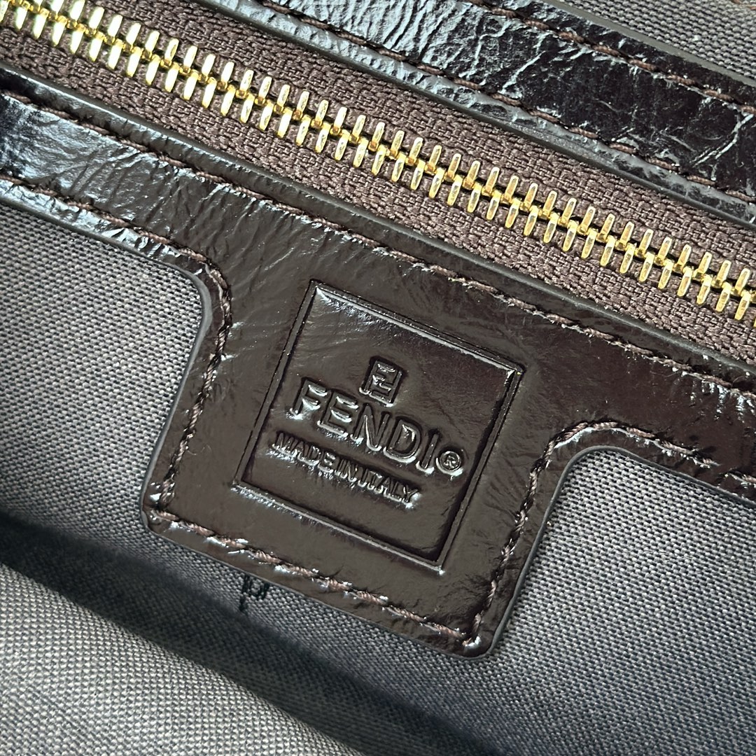 Fendi Baguette Brown Monogram Canvas Shoulder Bag with Gold Hardware 8 i1739857901 7378 6