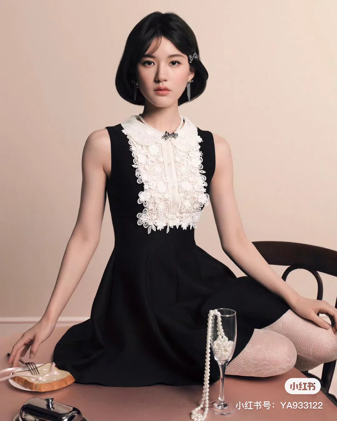 NO:308215,Model number G21873 MiuMi* new model high-end custom lace water-soluble flower contrasting color spliced ​​polka doll collar temperament sweet waist-hugging slim A-line sleeveless vest dress Hepburn style small black skirt!  Black, (M size bust 88, waist 78, skirt length 88), miumiu, skirt 88, skirt length 88), alexander wang19860909款号G21873 MiuMi*缪家新款 高端定制蕾丝水溶花撞色拼接波点娃娃领气质甜美收腰显瘦A字无袖背心连衣裙赫本风小黑裙！黑色,（M码胸围88,腰围78,裙长88）,,miumiu,skirts,alexander wang,Women's clothing