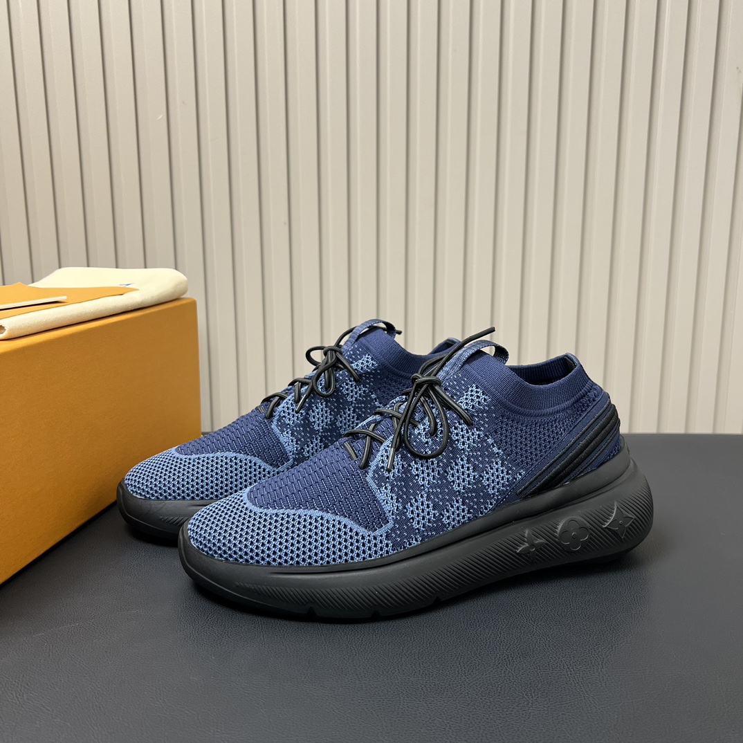 Talla: 39- 44 (38.45.46 bajo pedidoSin cambios ni devoluciones) Zapatillas L Home SHOW UPLa zapatill