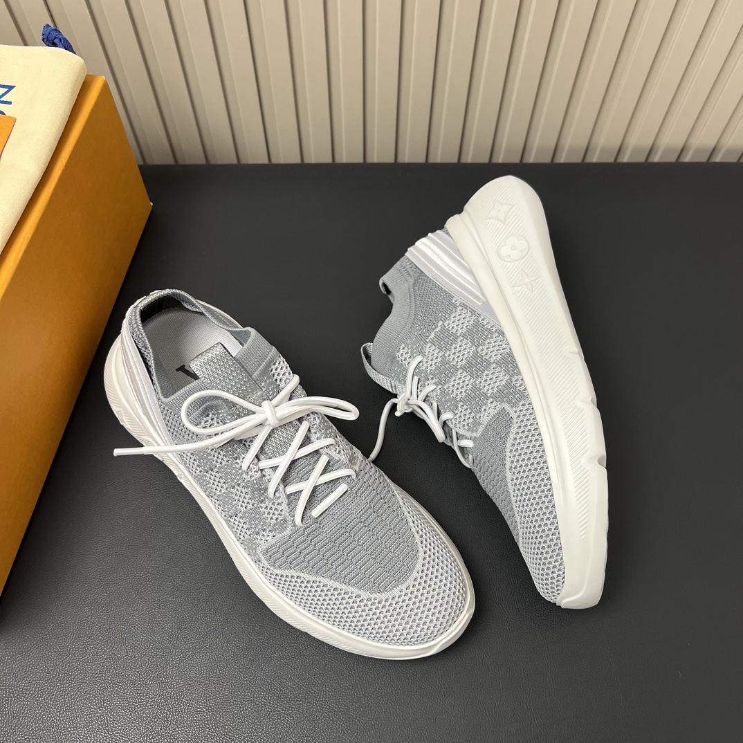 Talla: 39- 44 (38.45.46 bajo pedidoSin cambios ni devoluciones) Zapatillas L Home SHOW UPLa zapatill
