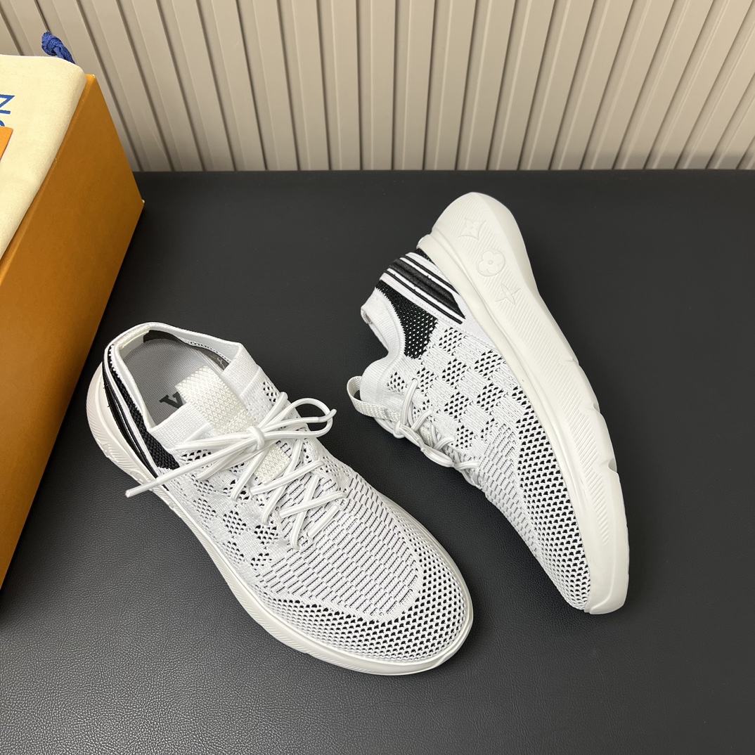 Talla: 39- 44 (38.45.46 bajo pedidoSin cambios ni devoluciones) Zapatillas L Home SHOW UPLa zapatill