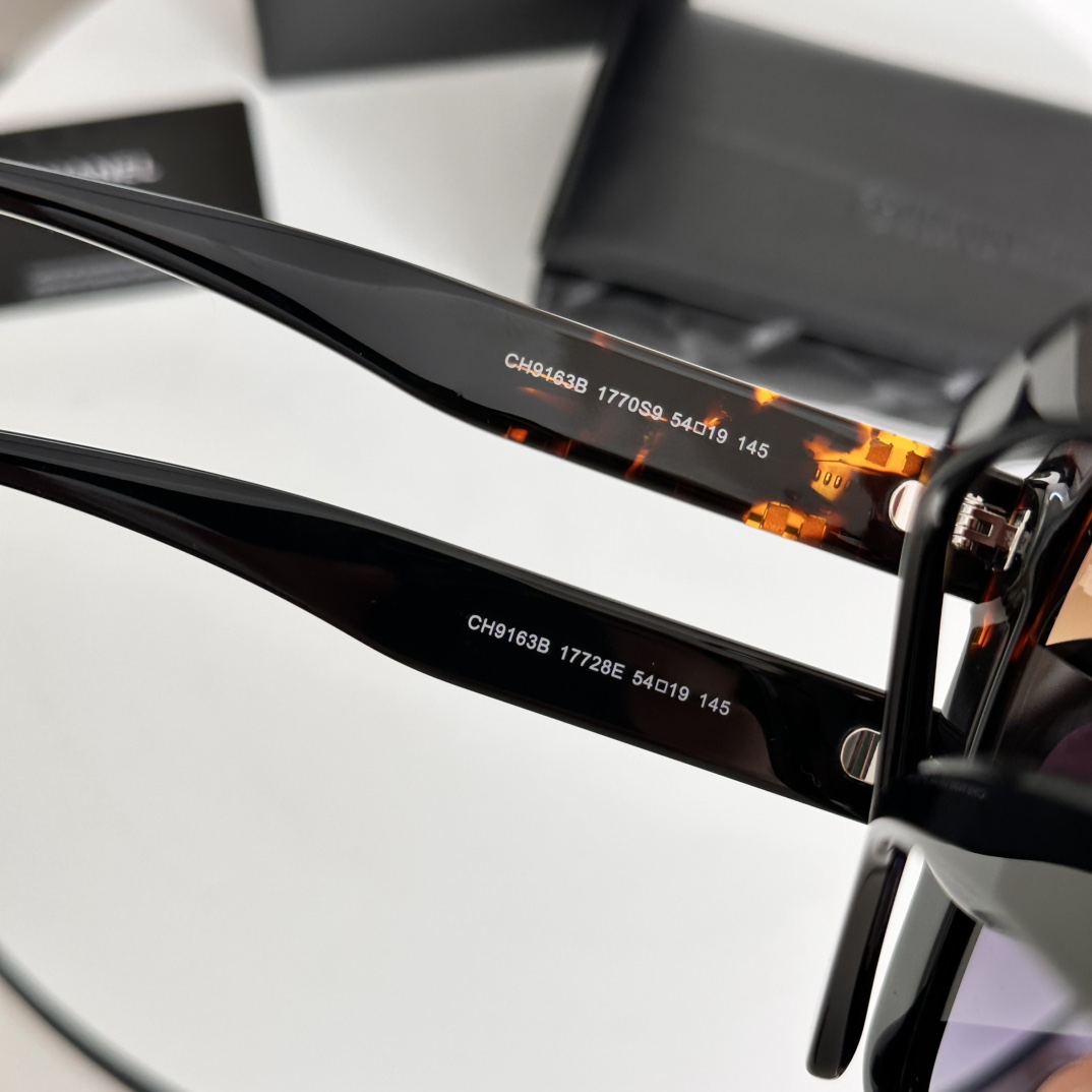  ‼️𝘊𝘏𝘈𝘕𝘌𝘓  
MODEL：CH9163B
SIZE54口19-145