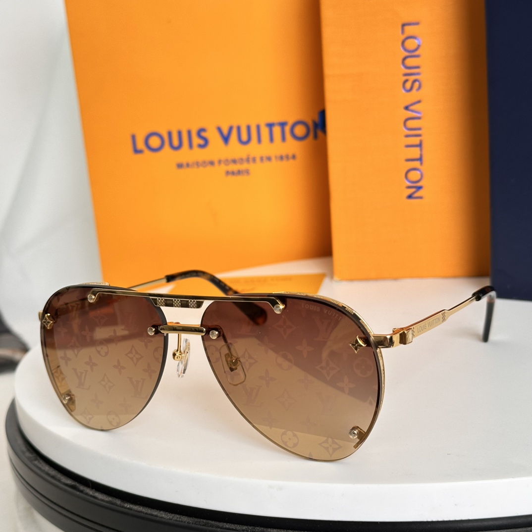  ‼️LOUIS*
ModZ1306
Size61-14-145