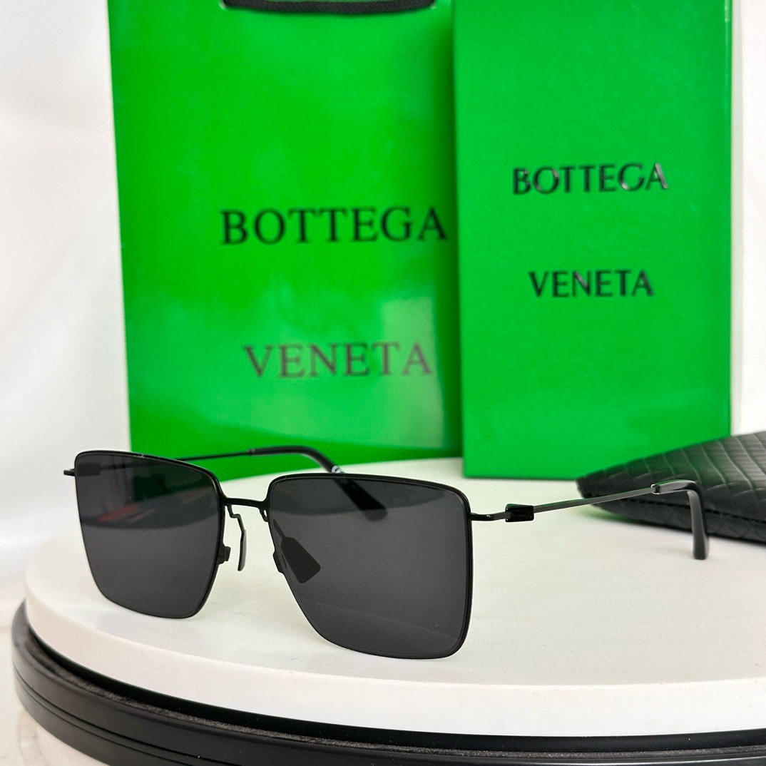  ‼️BOTTEGA VENET* 
MODEL：BV1267S
SIZE：58口17-145
☾⋆