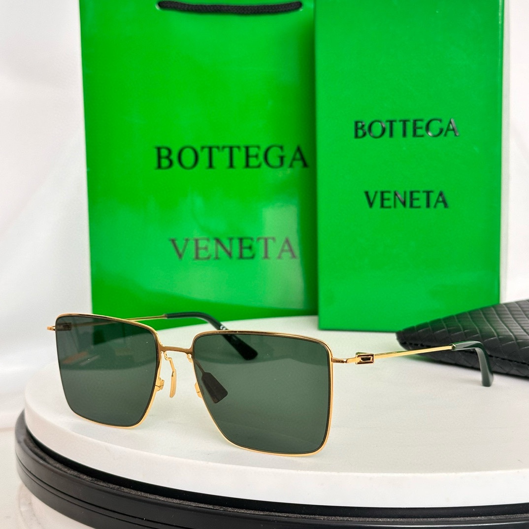  ‼️BOTTEGA VENET* 
MODEL：BV1267S
SIZE：58口17-145
☾⋆