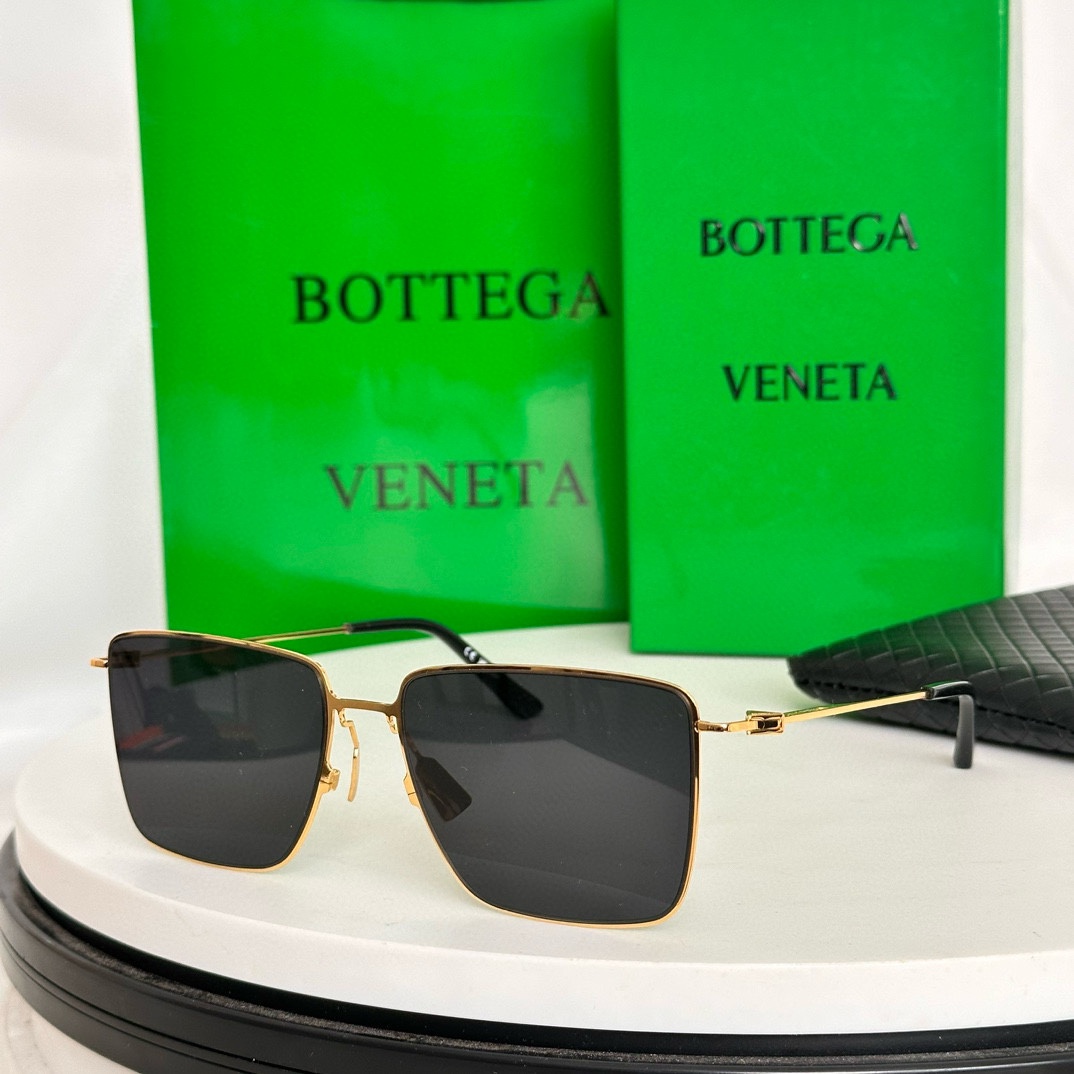  ‼️BOTTEGA VENET* 
MODEL：BV1267S
SIZE：58口17-145
☾⋆