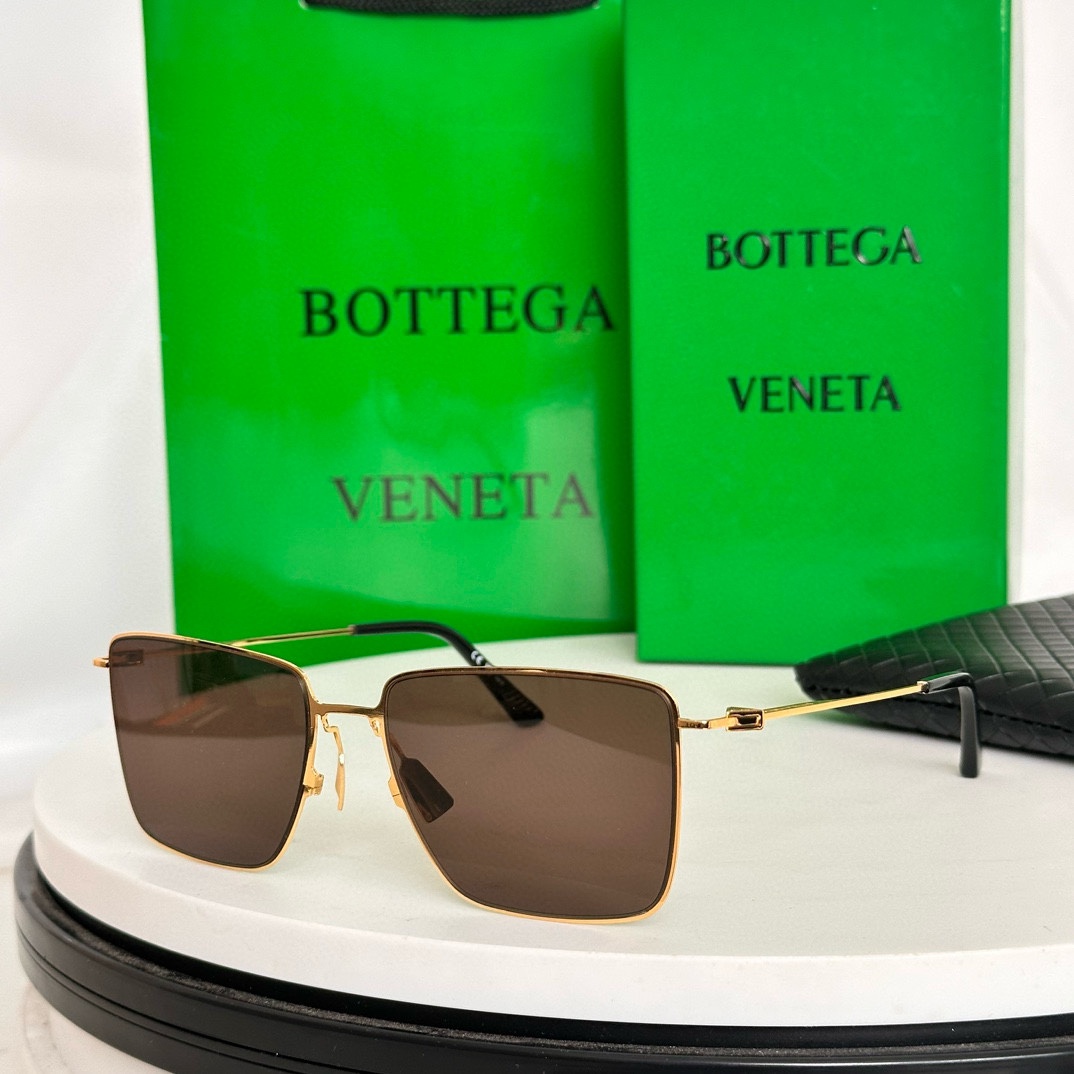  ‼️BOTTEGA VENET* 
MODEL：BV1267S
SIZE：58口17-145
☾⋆