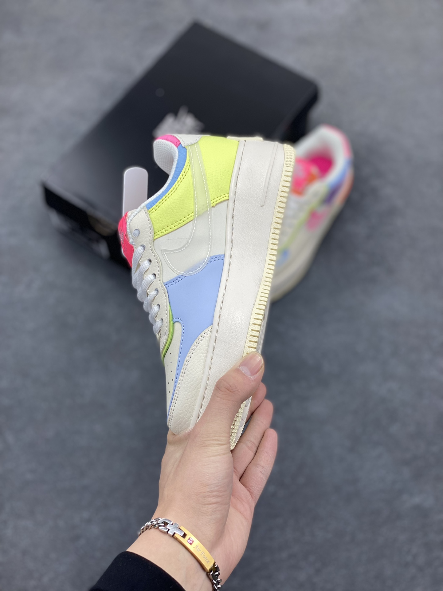 图片[3]-NK Air Force 1 Shadow 轻量增高低帮百搭板鞋\”拼接马卡龙\” 全新少女系解构主义设计双层轻量EVA发泡中底+防滑RB橡胶外圈底鞋底 原楦头原纸板 打造纯正空军版型 专注外贸渠道 全掌内置蜂窝气垫 原盒配件 原厂中底钢印、拉帮完美 货号：CU3012-104 尺码：35.5 36 36.5 37.5 38 38.5 39 40-选品中心