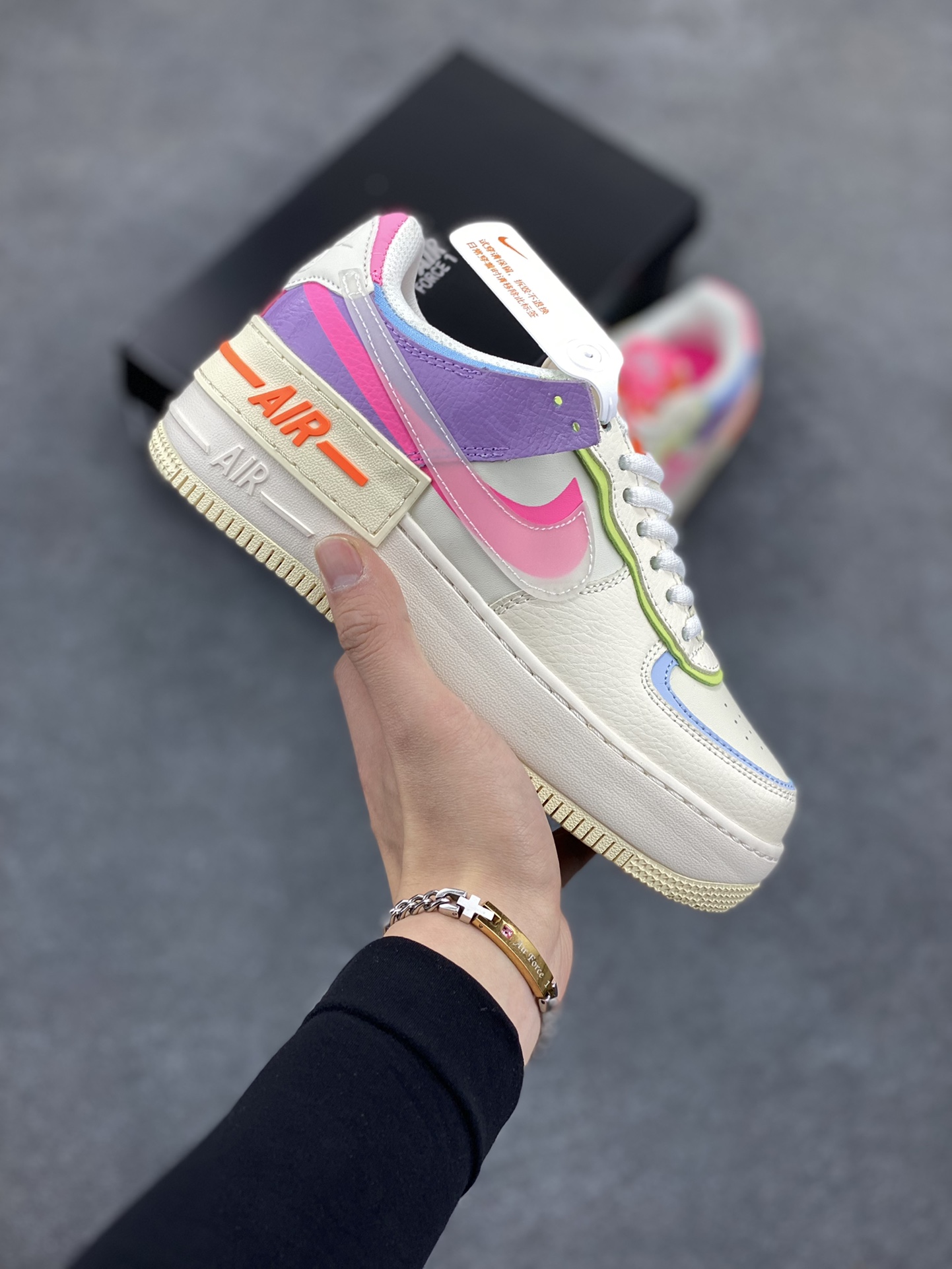 NK Air Force 1 Shadow 轻量增高低帮百搭板鞋\”拼接马卡龙\” 全新少女系解构主义设计双层轻量EVA发泡中底+防滑RB橡胶外圈底鞋底 原楦头原纸板 打造纯正空军版型 专注外贸渠道 全掌内置蜂窝气垫 原盒配件 原厂中底钢印、拉帮完美 货号:CU3012-104 尺码:35.5 36 36.5 37.5 38 38.5 39 40-选品中心