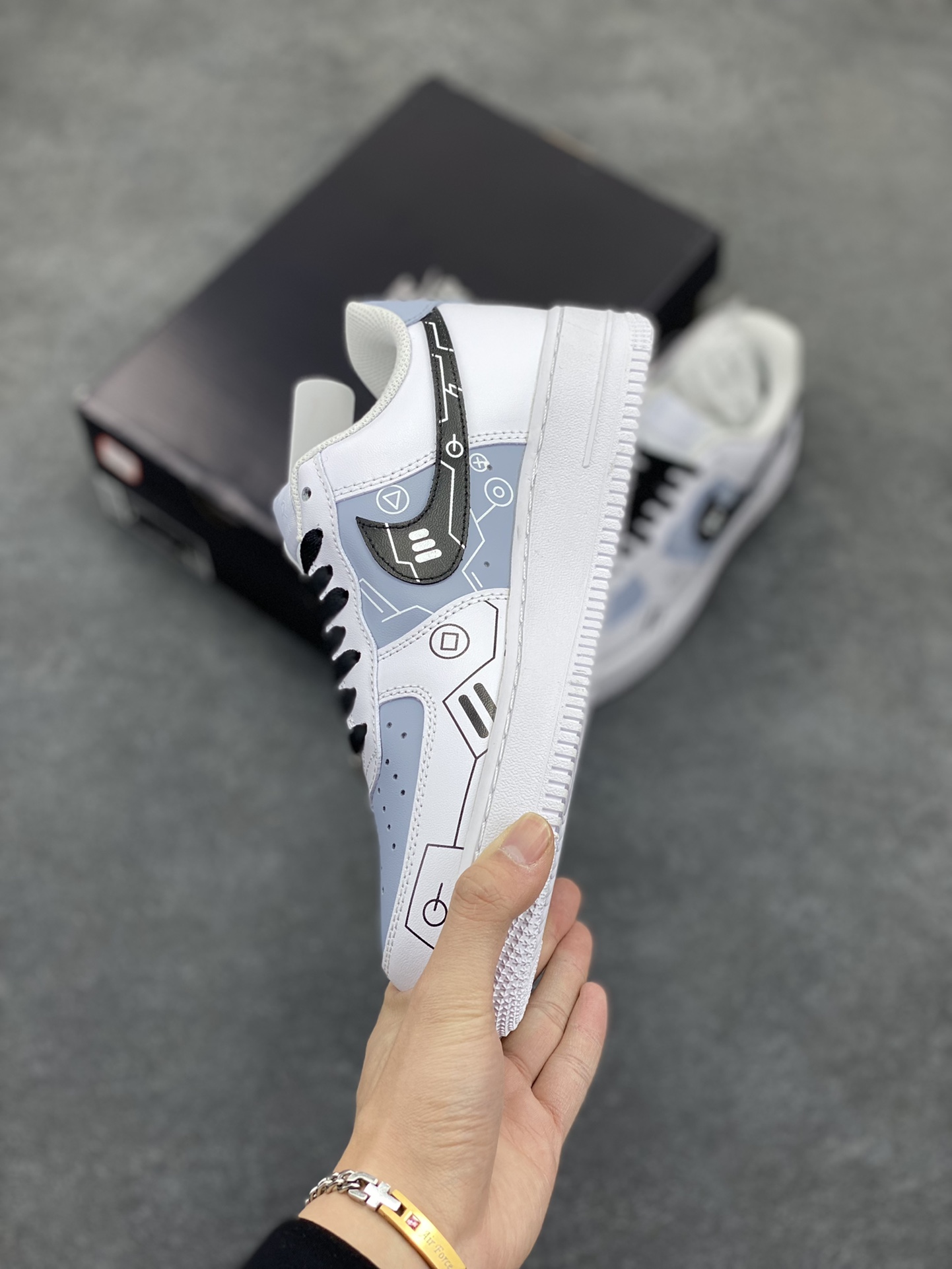 图片[3]-PS5电玩主题 Nike Air Force 1 Low’07 黑白灰空军一号低帮休闲板鞋 定制皮料 原楦原纸板 纯正空军版型 内置全掌气垫 货号：CW2288-111 尺码：36 36.5 37.5 38 38.5 39 40 40.5 41 42 42.5 43 44 44.5 45-选品中心