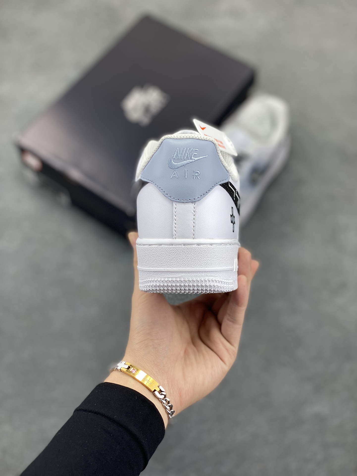 图片[4]-PS5电玩主题 Nike Air Force 1 Low’07 黑白灰空军一号低帮休闲板鞋 定制皮料 原楦原纸板 纯正空军版型 内置全掌气垫 货号：CW2288-111 尺码：36 36.5 37.5 38 38.5 39 40 40.5 41 42 42.5 43 44 44.5 45-选品中心