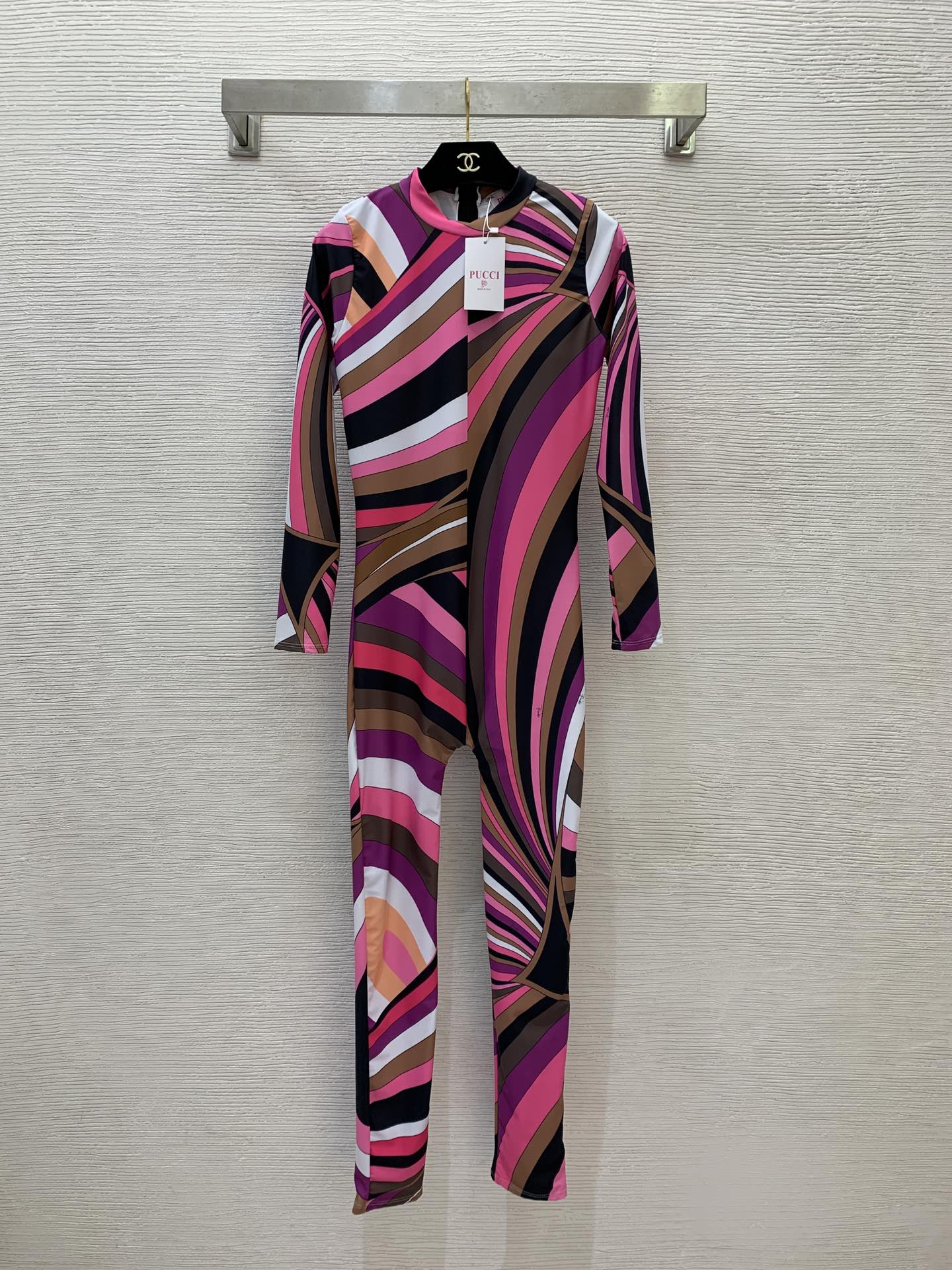 NO:308718,Model number D25021928 PUCC*I new high stretch tight jumpsuit!  Contrast color geometric printed beach surfing sun protection suit swimsuit jumpsuit (with chest pad)!  (L size bust 80, sleeve length 57, waist 64, clothing length 138, fabric high elasticity), swimsuits, alexander wang19860909款号D25021928 PUCC*I新款高弹力紧身连体衣！通体撞色几何图形印花沙滩冲浪防晒服泳衣连体长裤（带胸垫）！（L码胸围80,袖长57,腰围64,衣长138 面料高弹力）,,swimsuits,alexander wang,Women's clothing