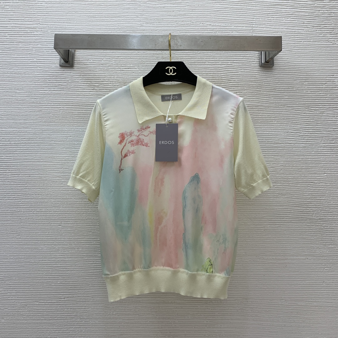 NO:309306,Model number G22014 ERD*S Orhome new high-end custom landscape painting smudge printing front piece forged splicing back piece Tennis knitted fabric Polo collar buckle lapel short-sleeved sweater top!  (M size bust 98, sleeve length 23, clothing length 54), T-shirt, alexander wang19860909款号G22014 ERD*S鄂尔家新款高端定制 山水画晕染印花前片丝锻拼接后片天丝针织面料Polo领系扣翻领短袖针织衫上衣！（M码胸围98,袖长23,衣长54）,,T-shirt,alexander wang,Women's clothing